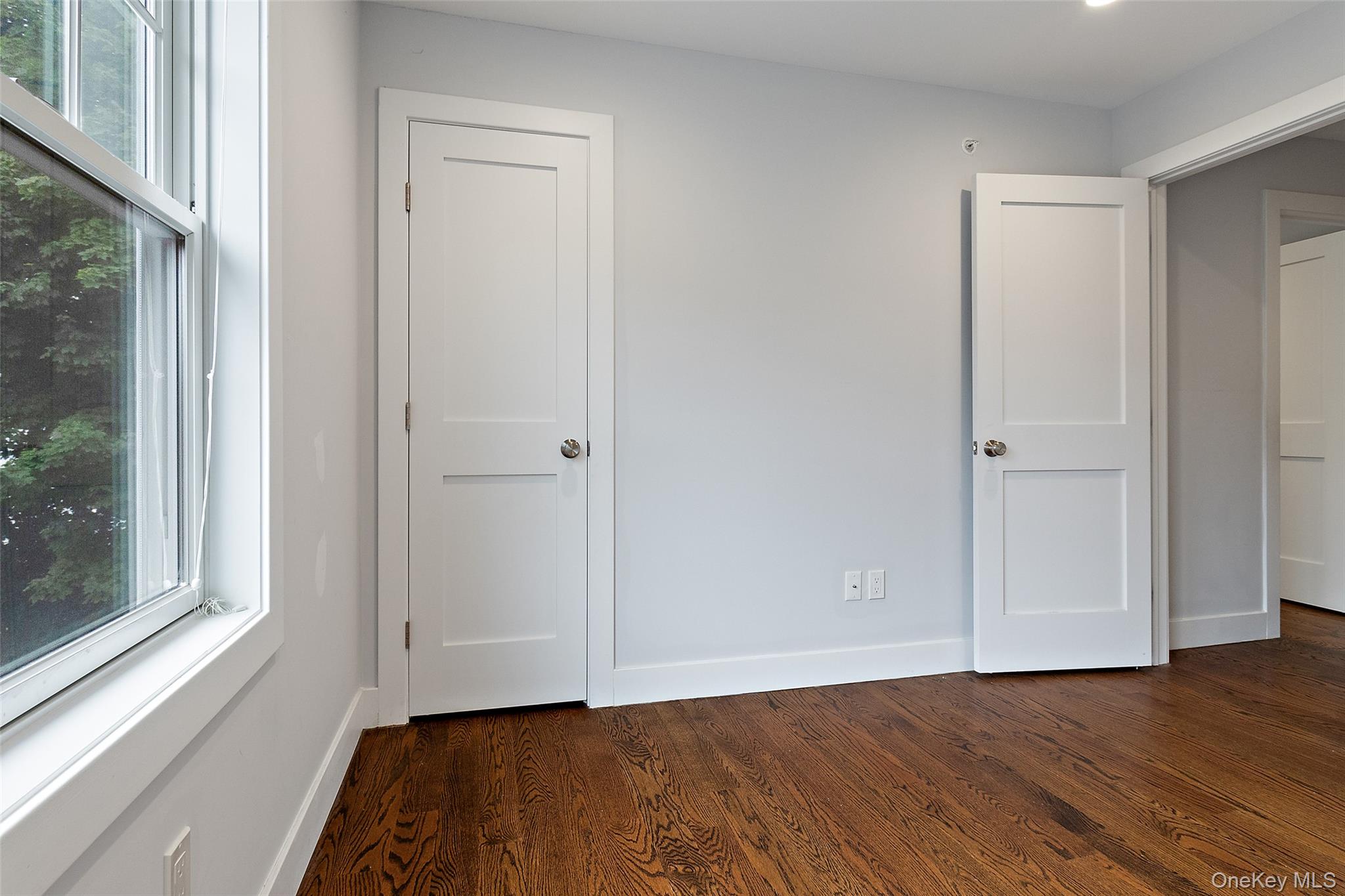 44-46 Ellsworth Avenue Unit: 46