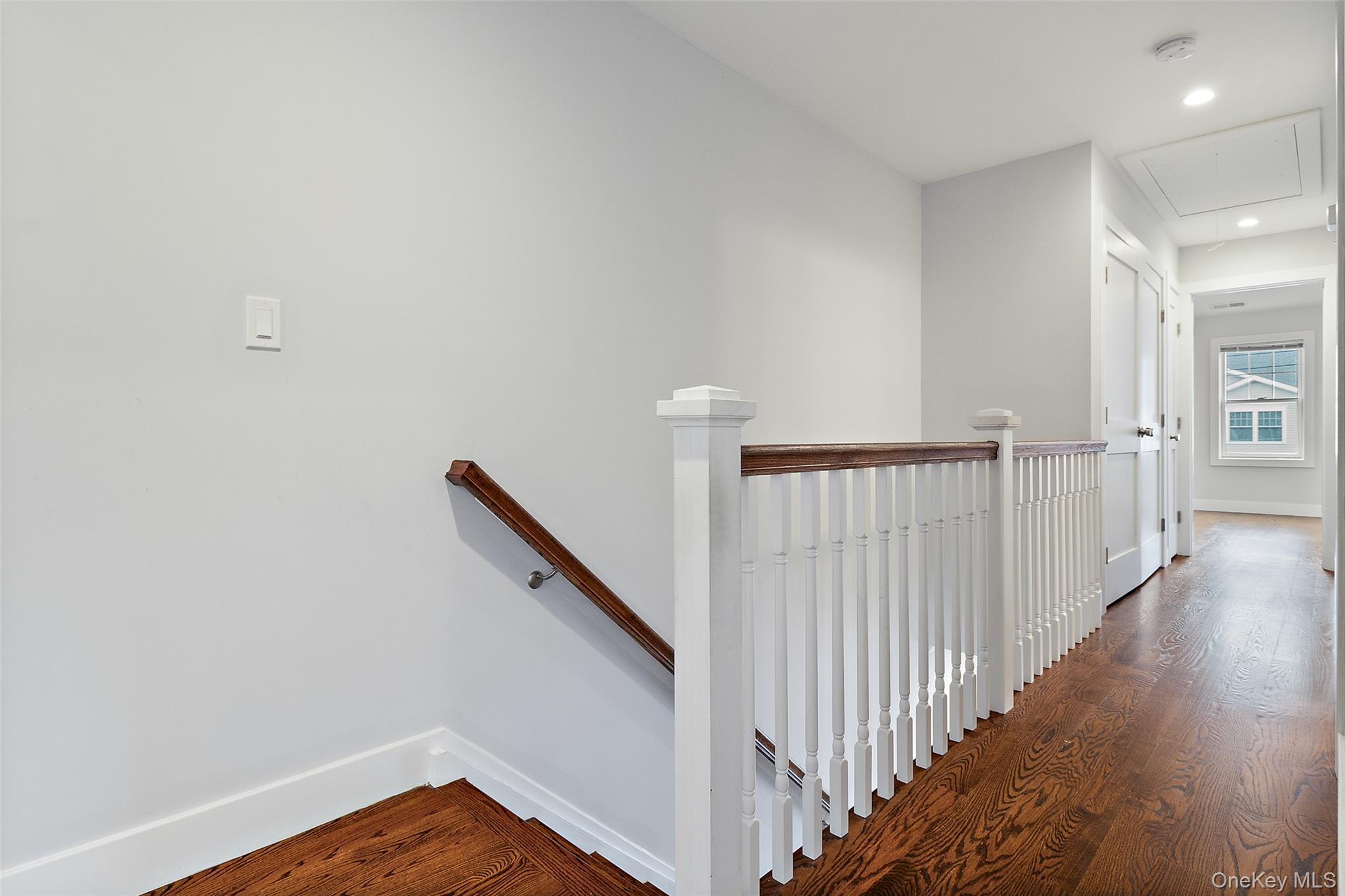 44-46 Ellsworth Avenue Unit: 46