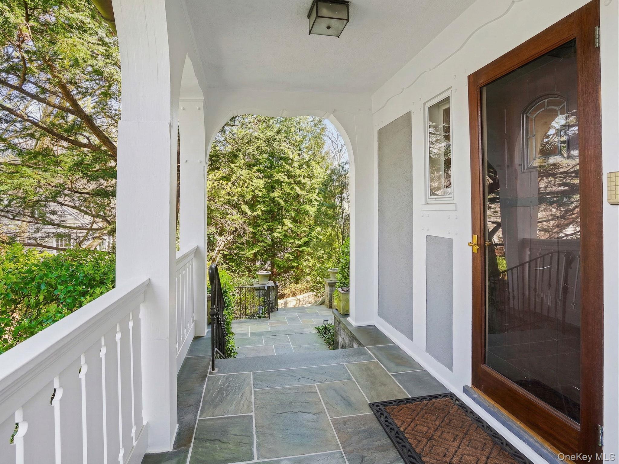 15 Hemlock Road