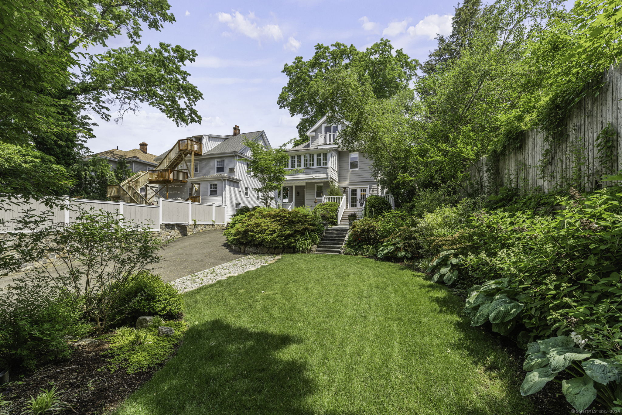 49 Hillcrest Avenue