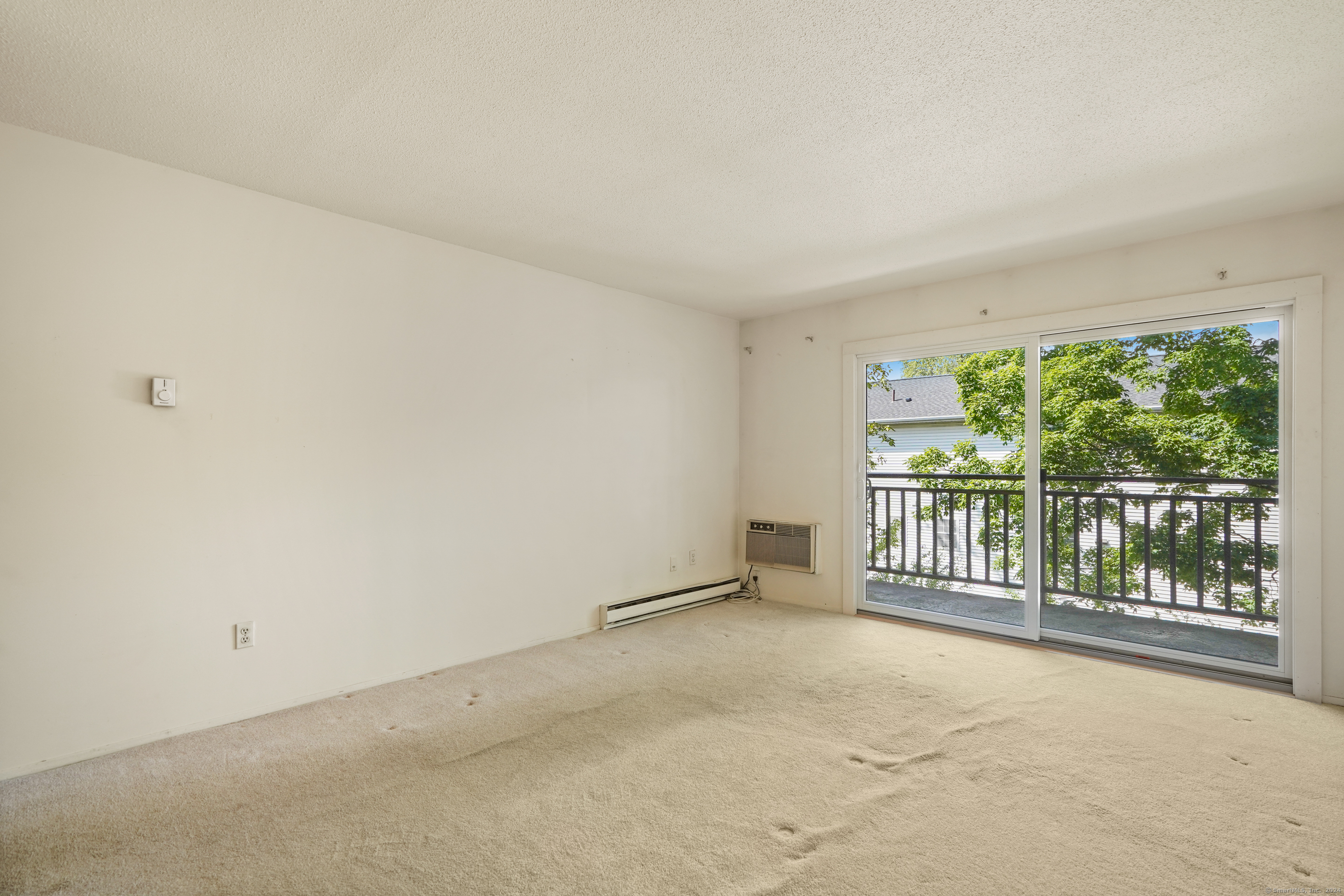 950 Cove Road APT B3