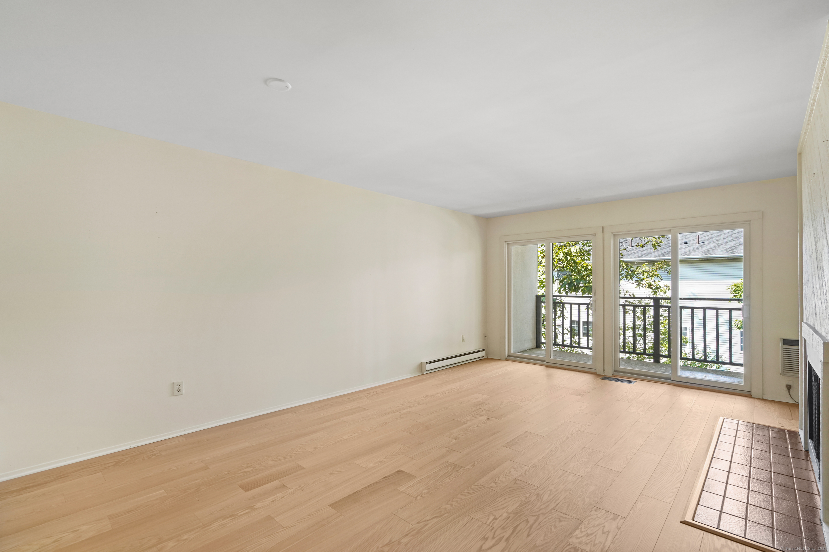 950 Cove Road APT B3