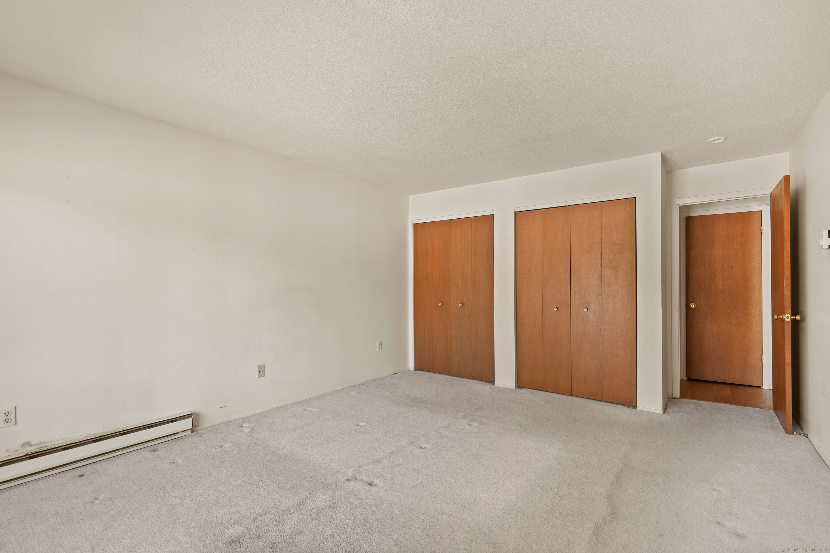 950 Cove Road APT B3