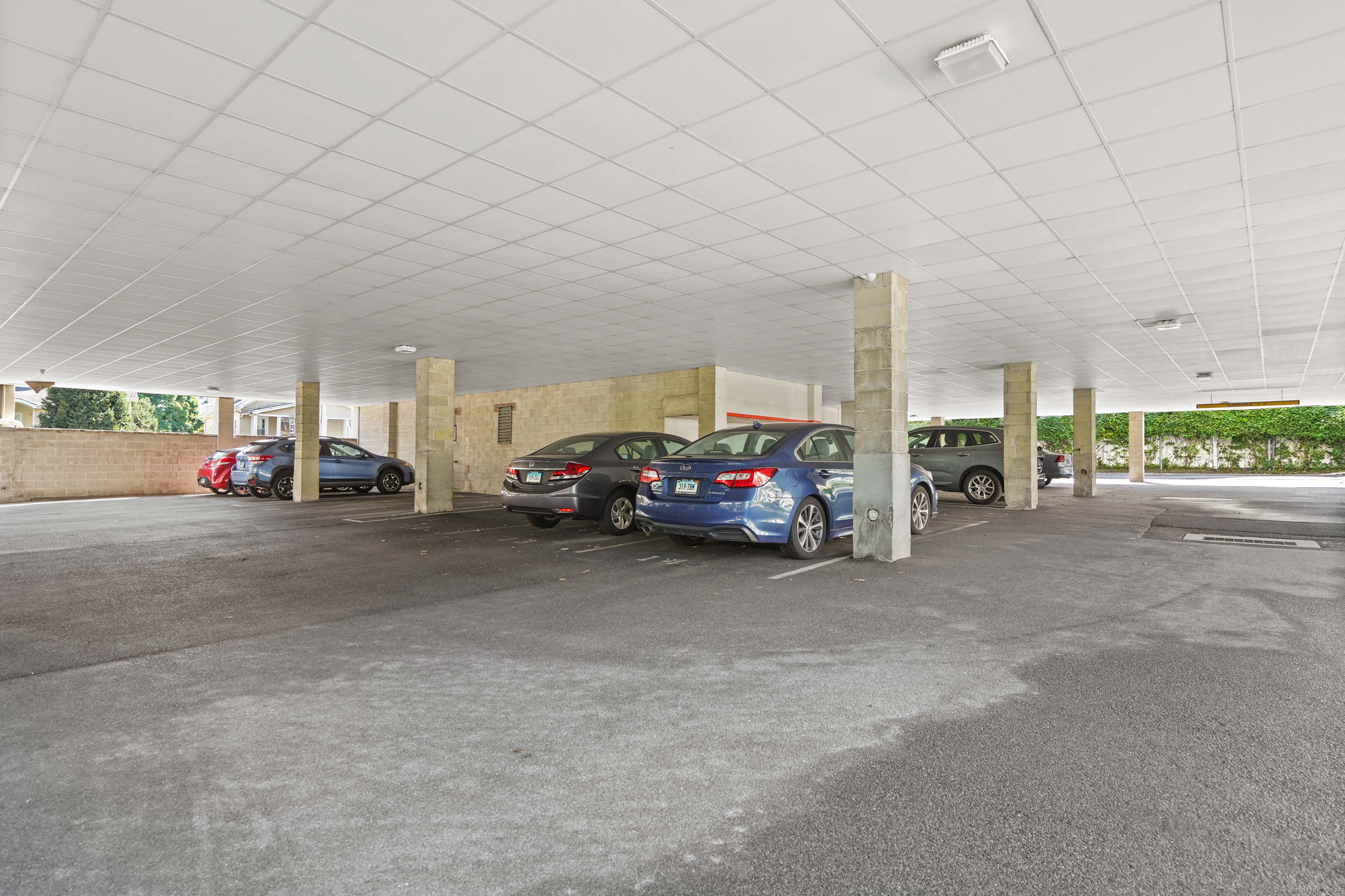 950 Cove Road APT B3