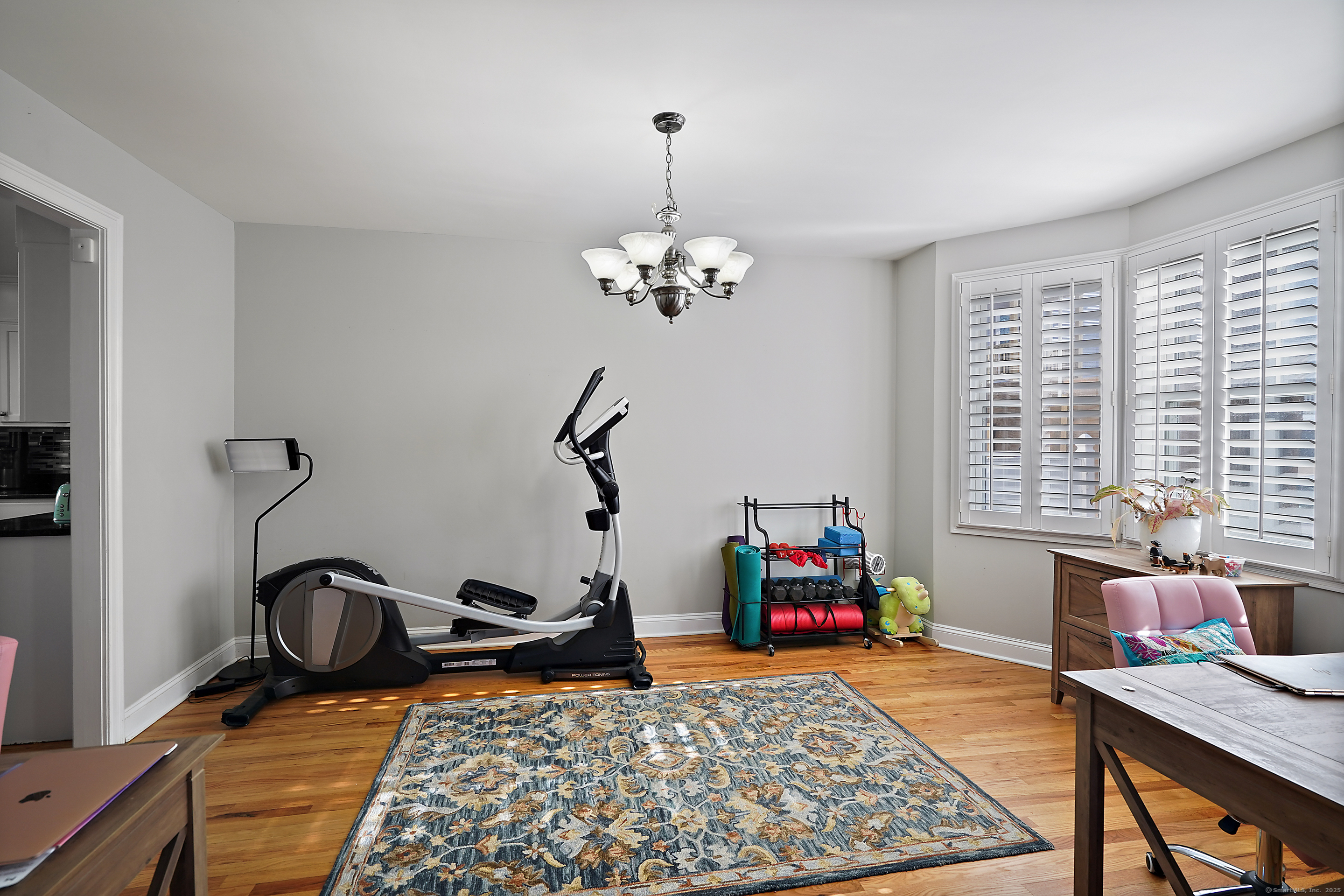 439 Glenbrook Road APT A