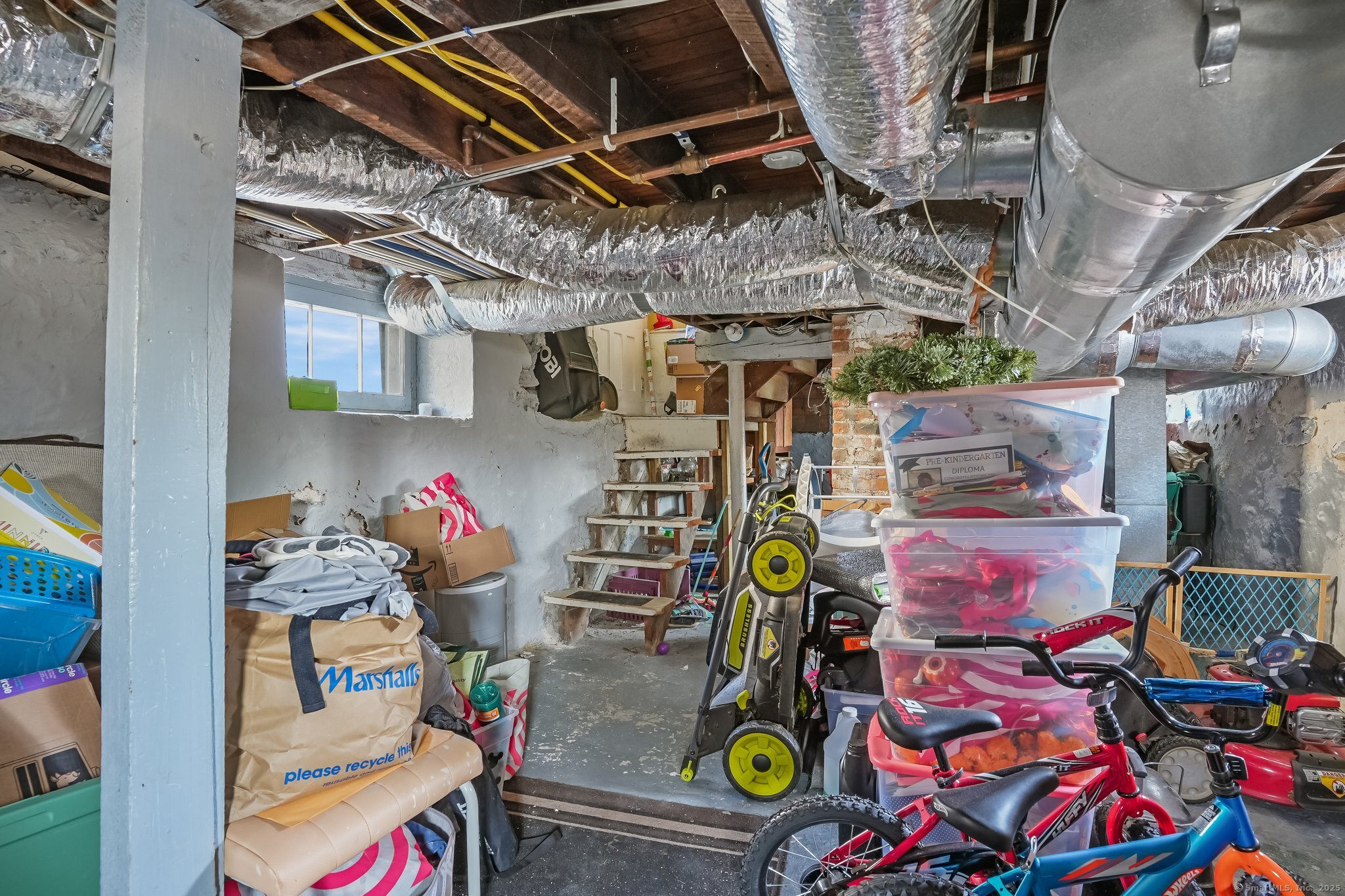 1257 Nichols Avenue