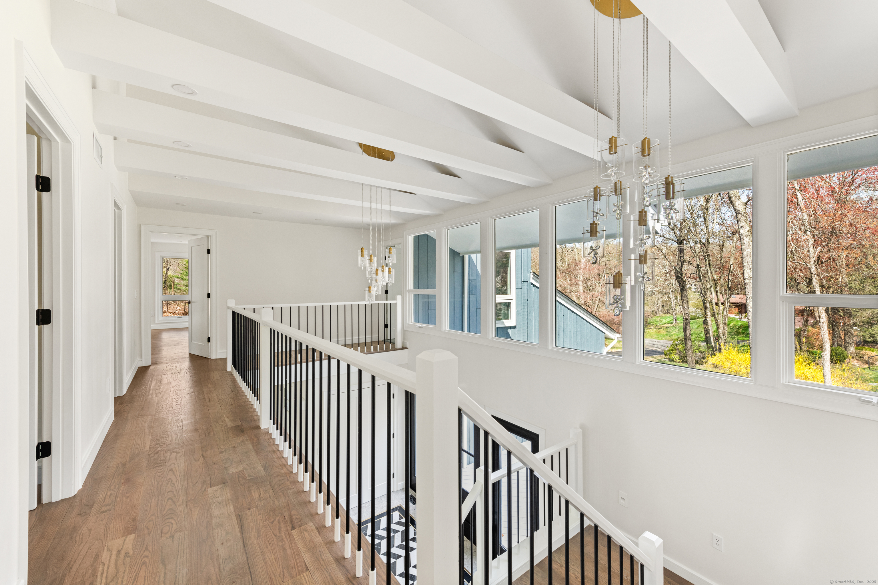16 Hedge Brook Lane