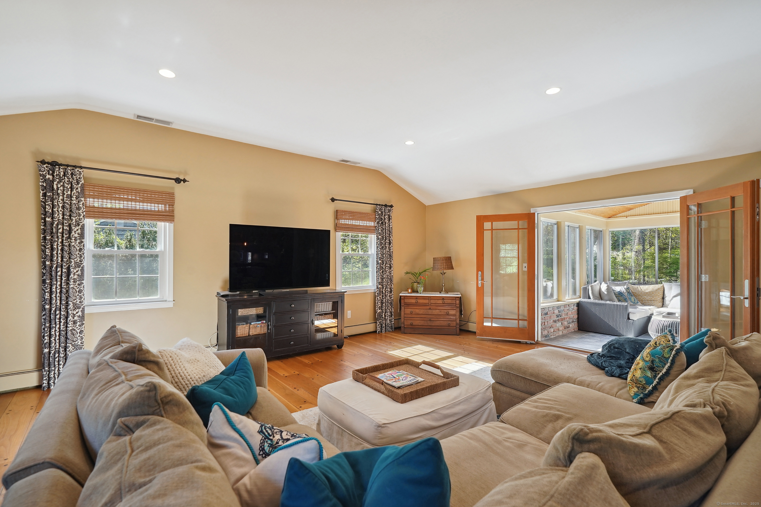 50 Carriage Drive South