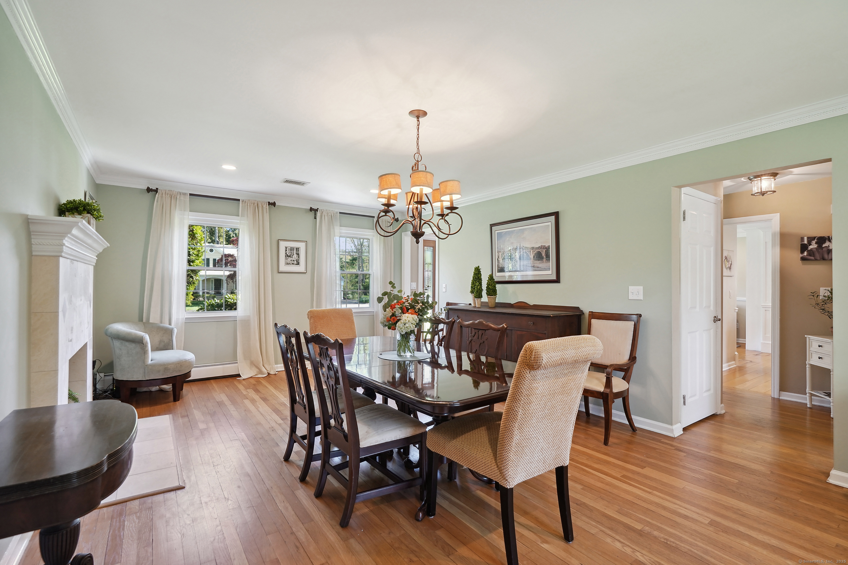 50 Carriage Drive South