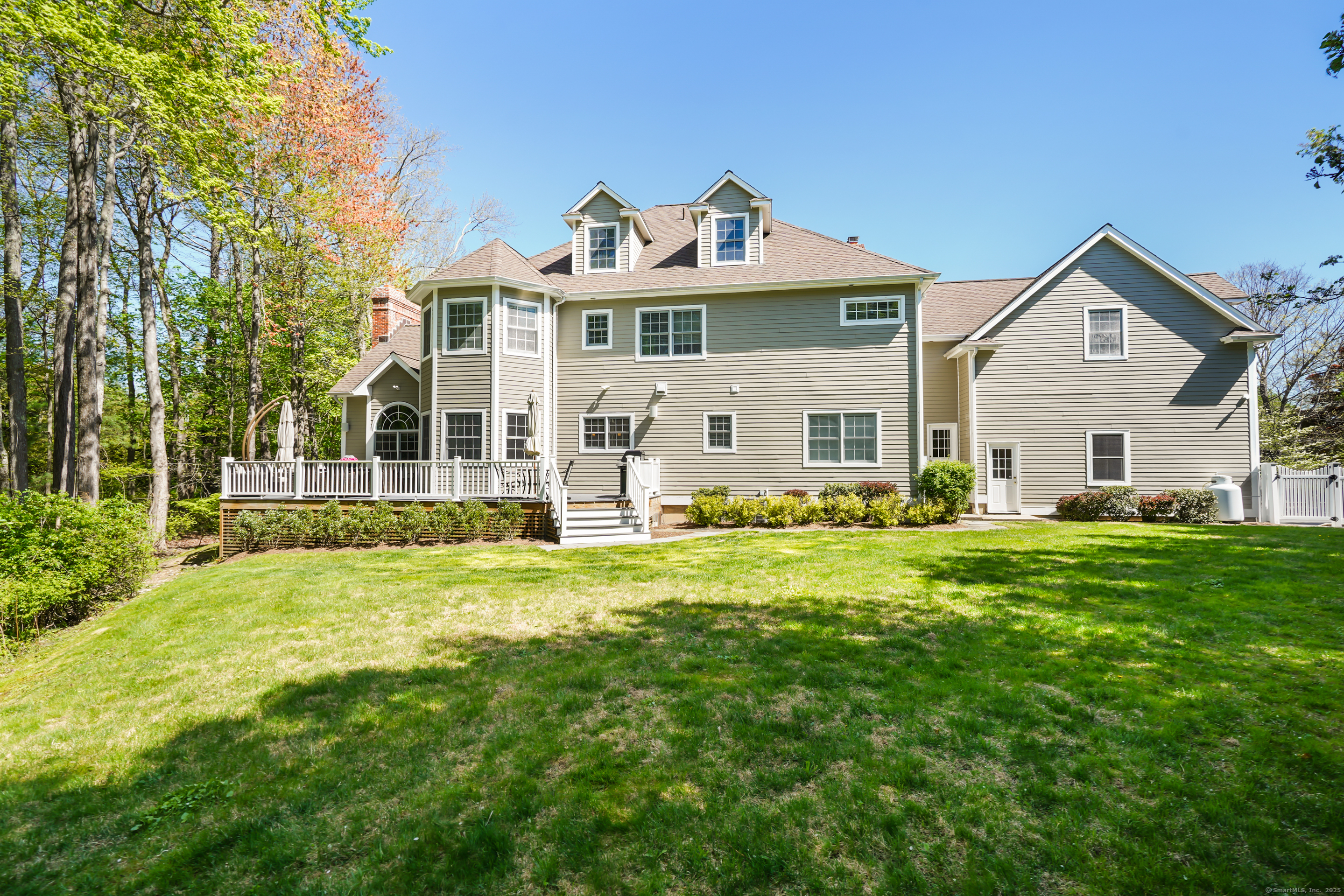 222 Roxbury Road