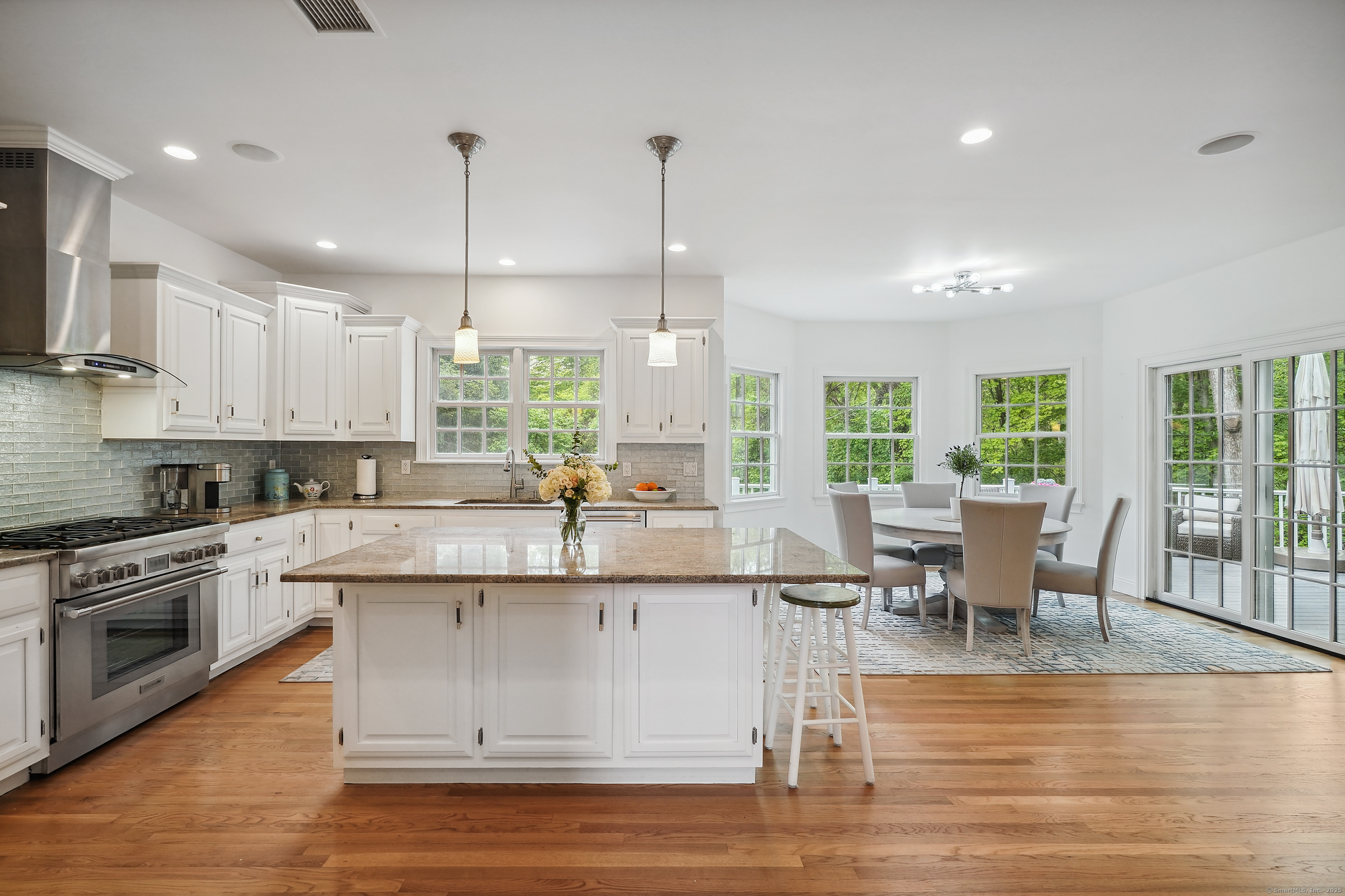 222 Roxbury Road