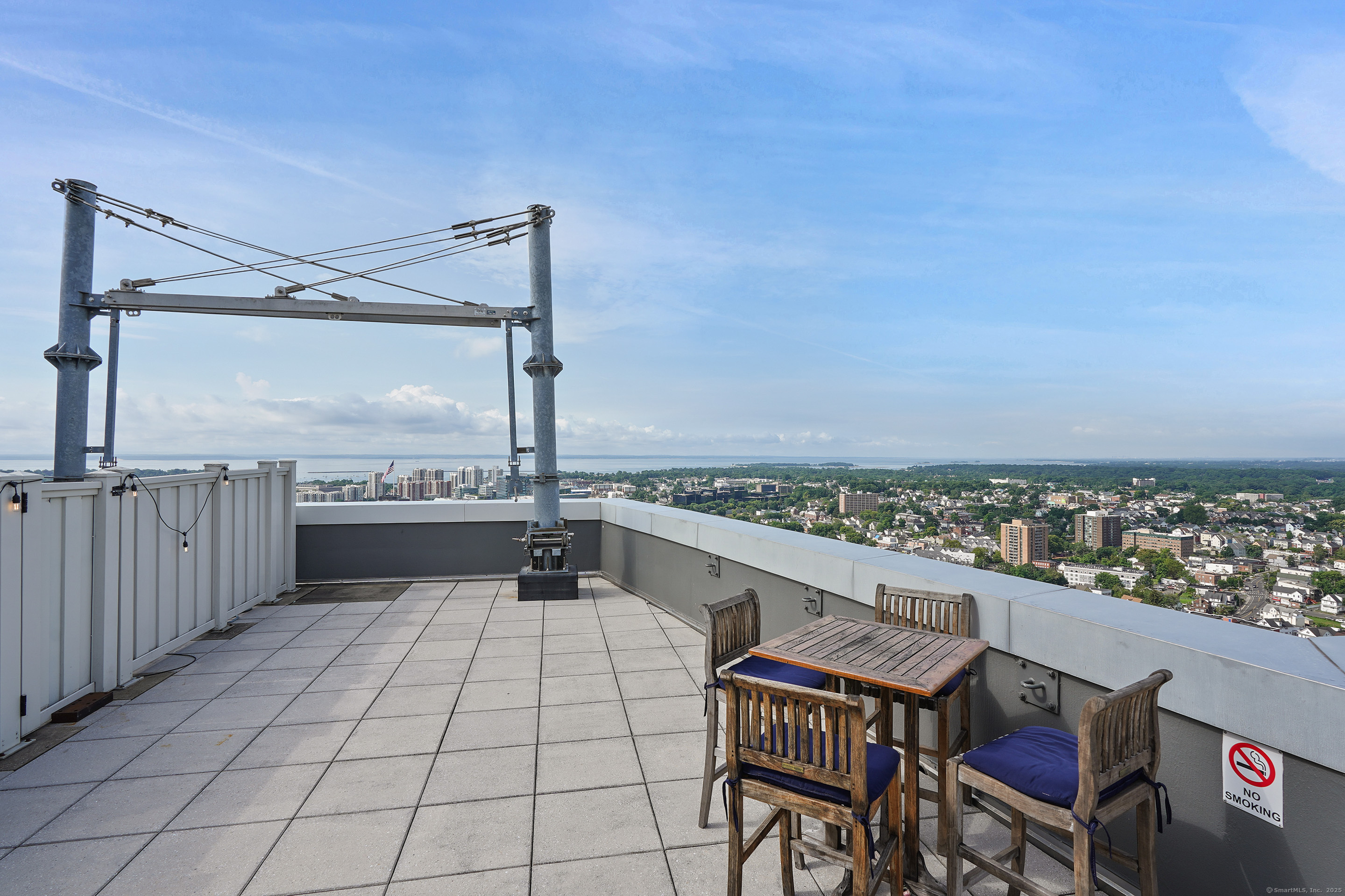 1 Broad Street PH27E
