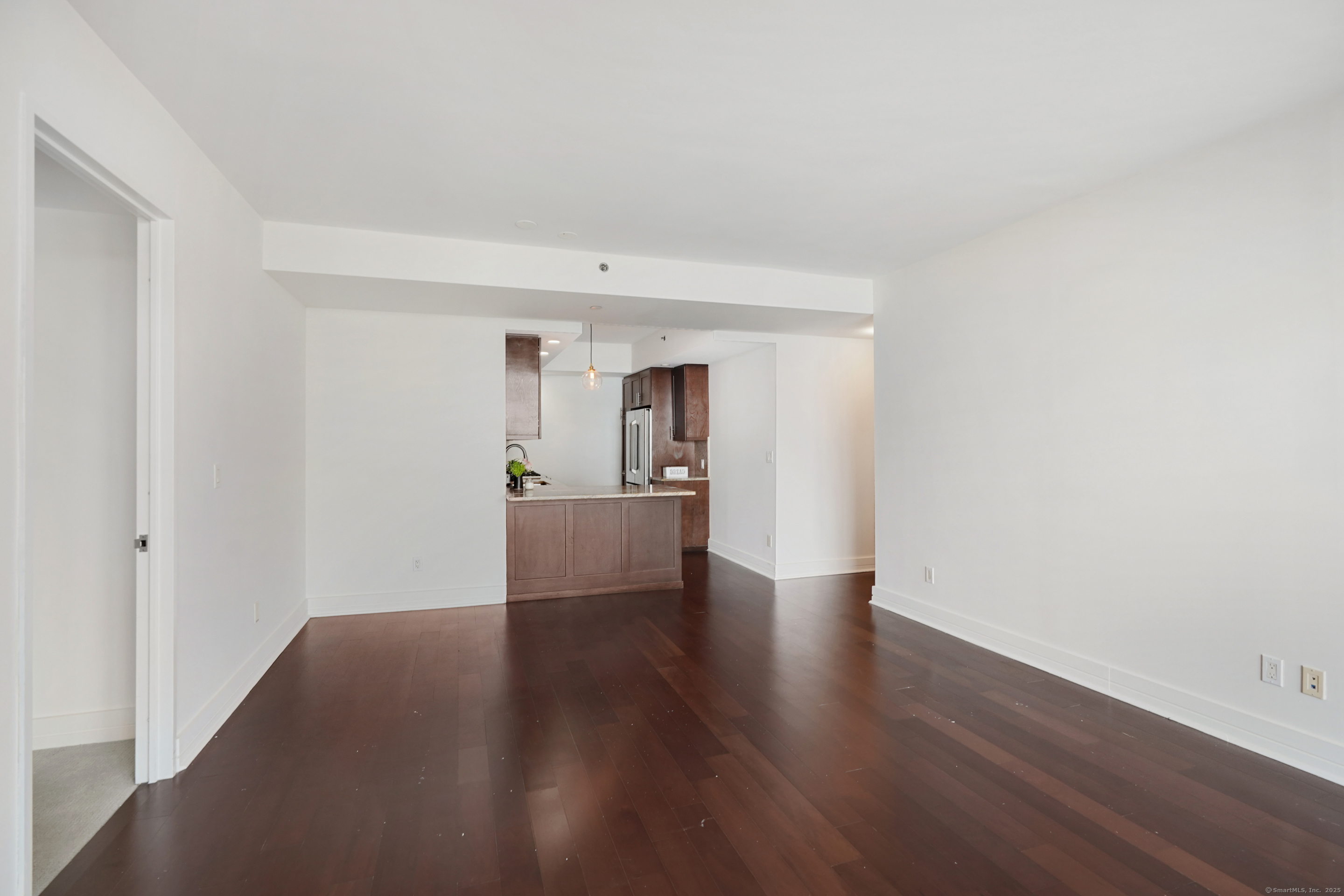 1 Broad Street PH27E