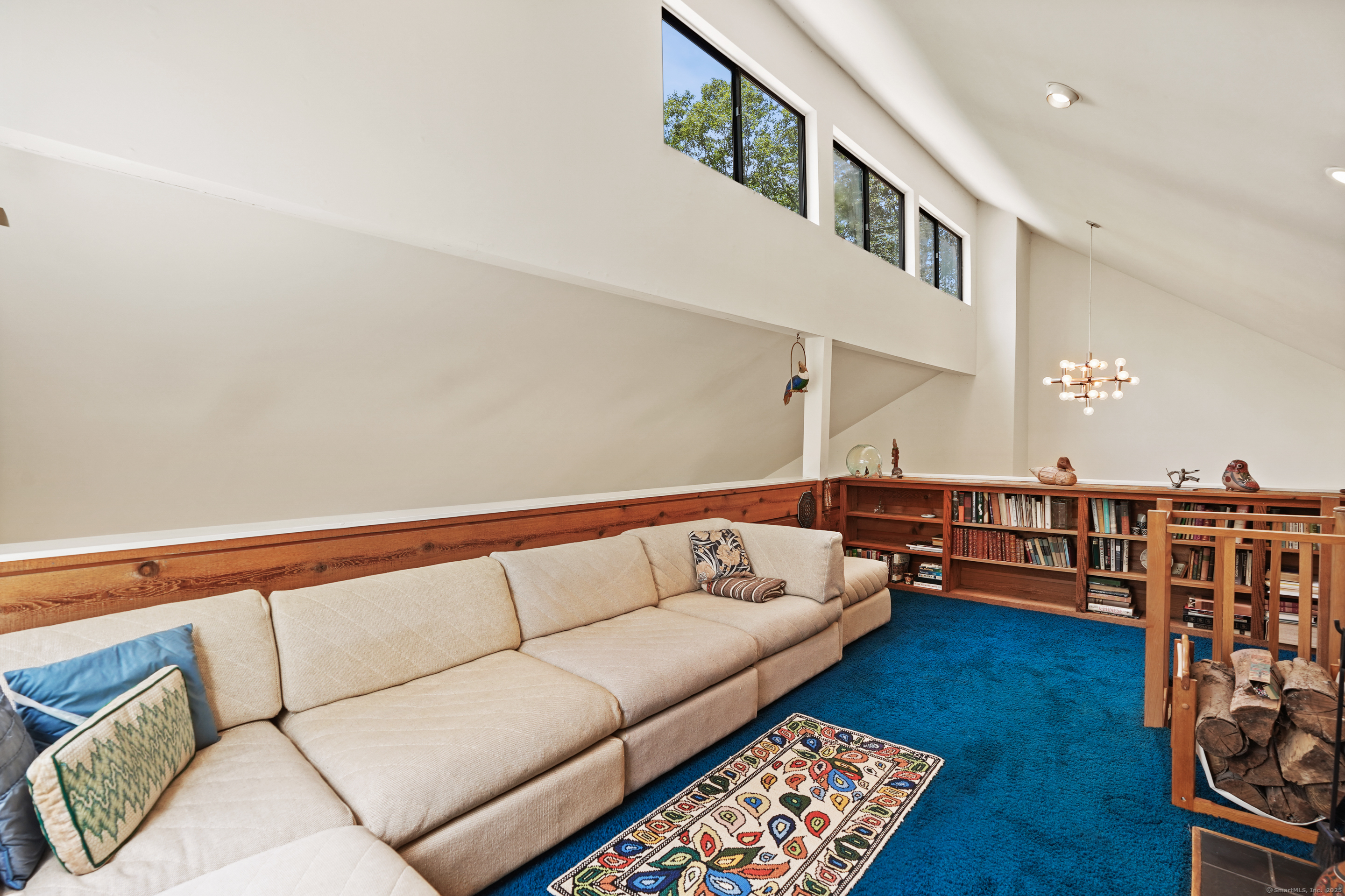 1016 Rock Rimmon Road