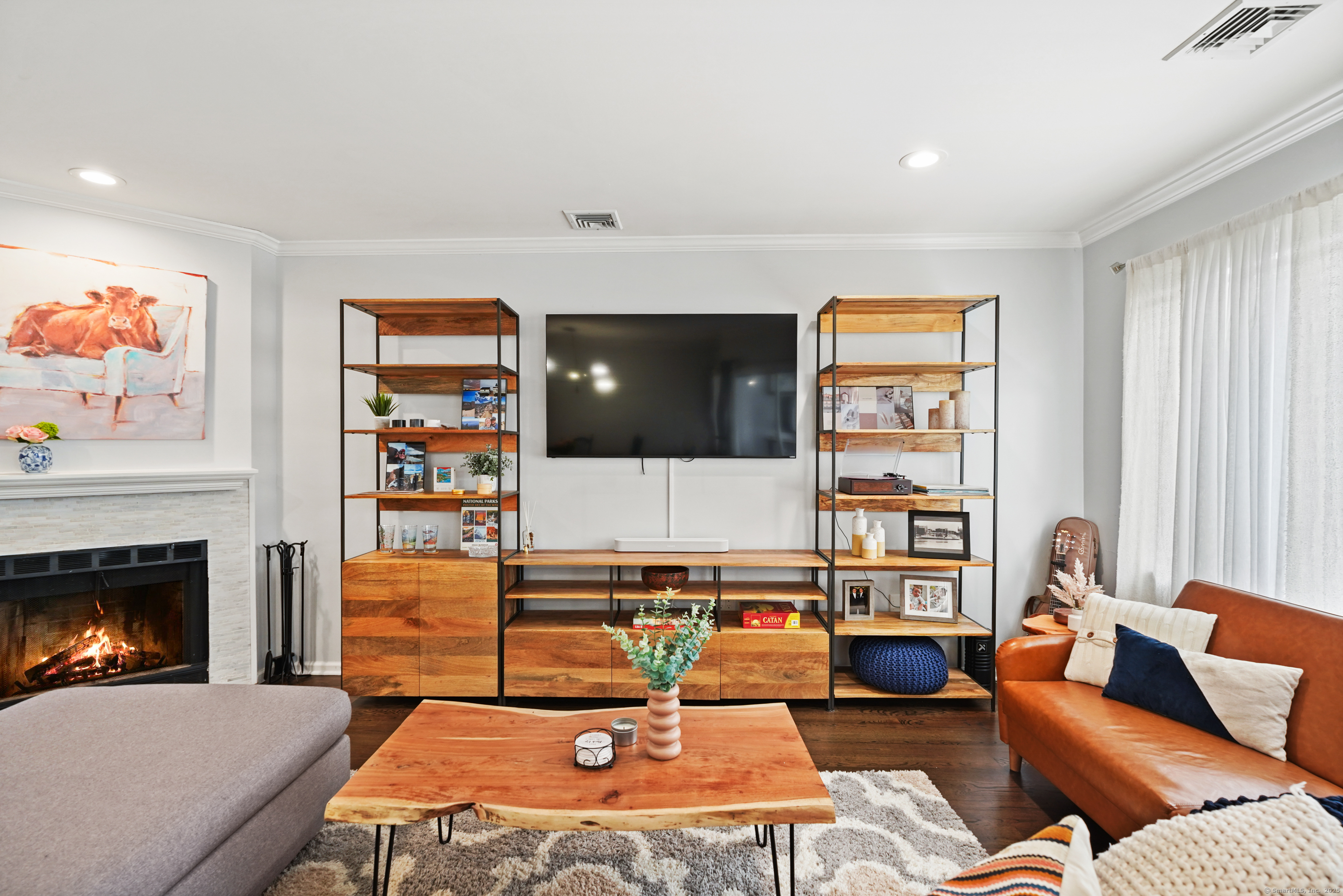 1900 Summer Street 25