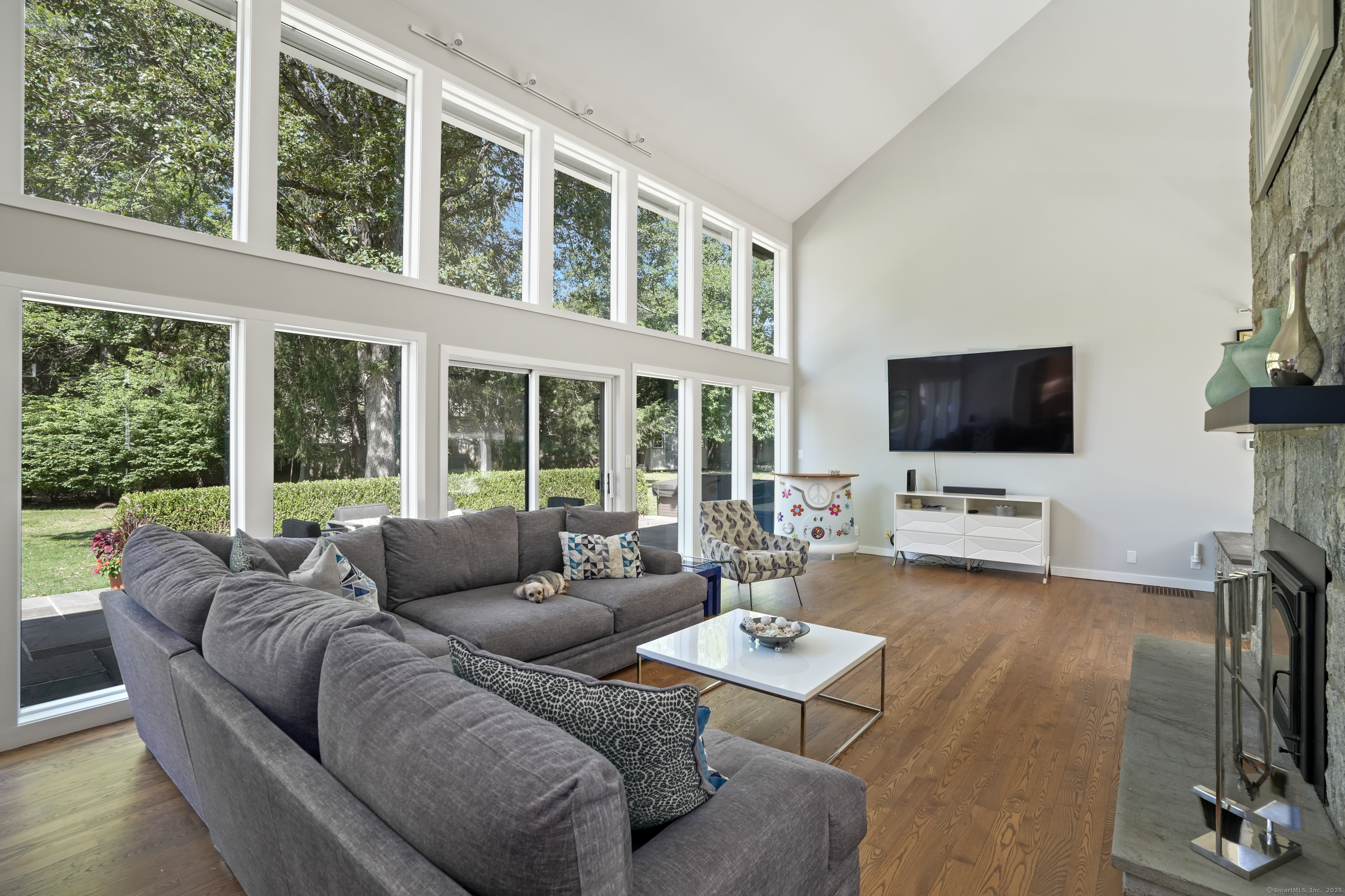 71 North Lake Drive