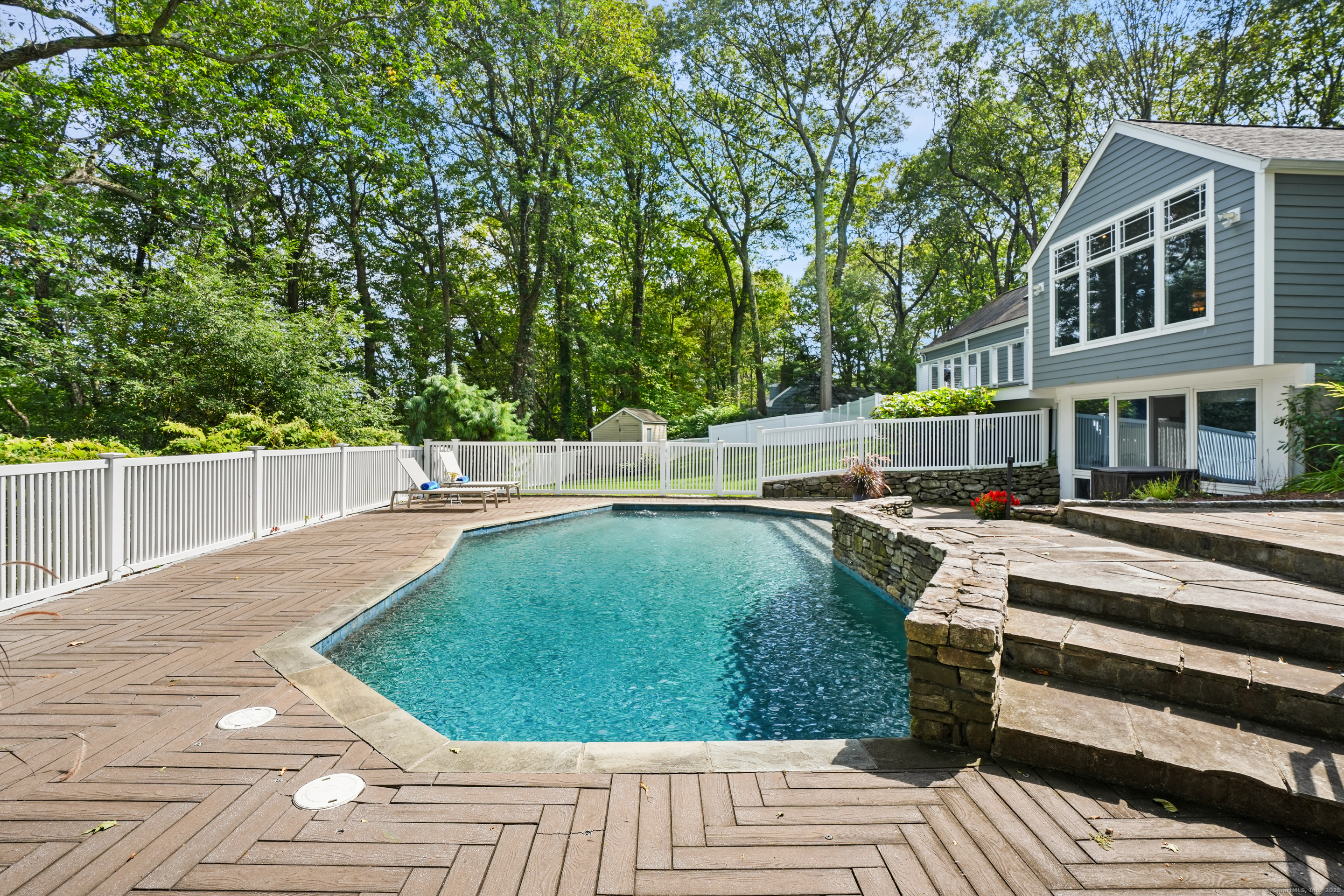 81 Fox Ridge Road