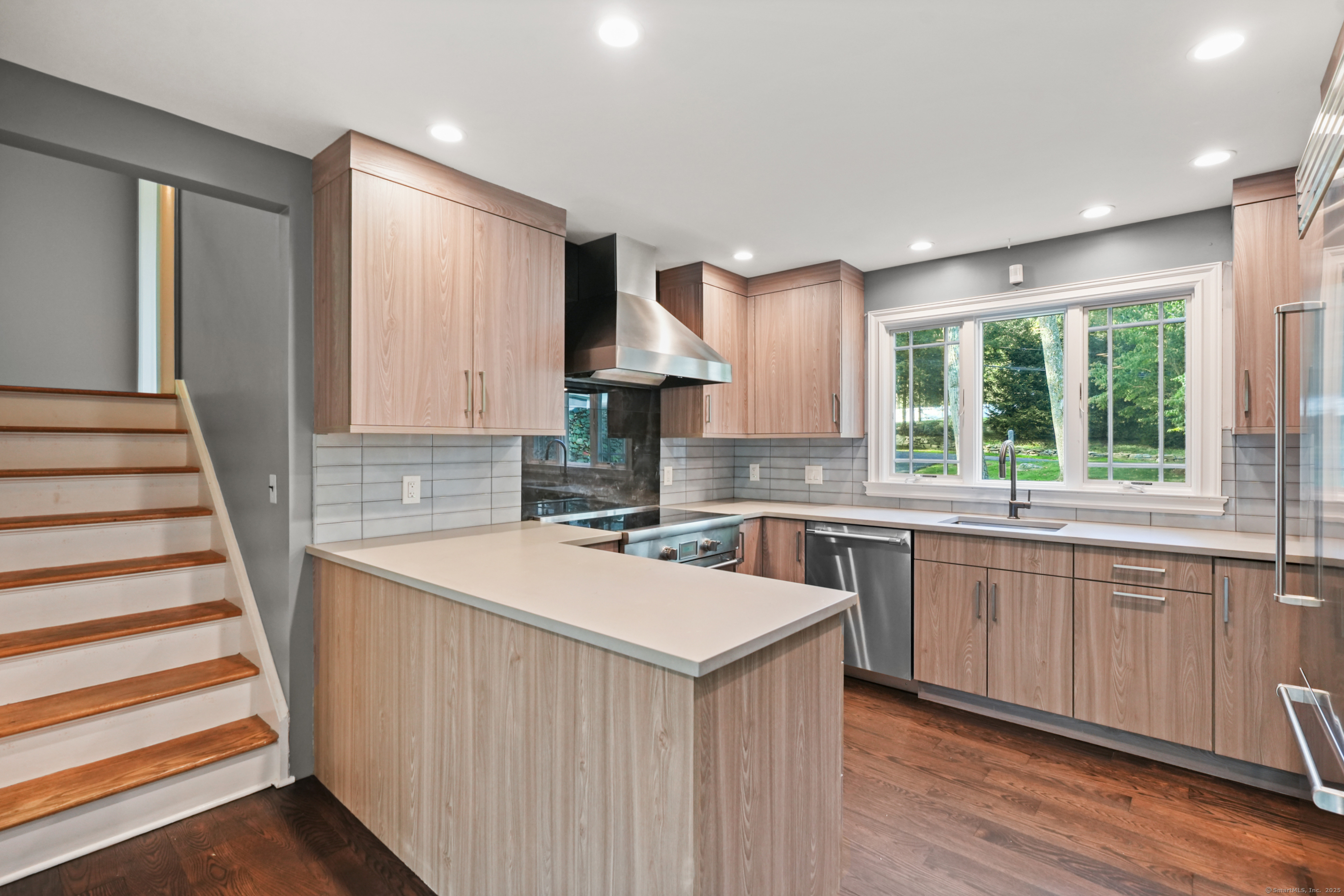81 Fox Ridge Road