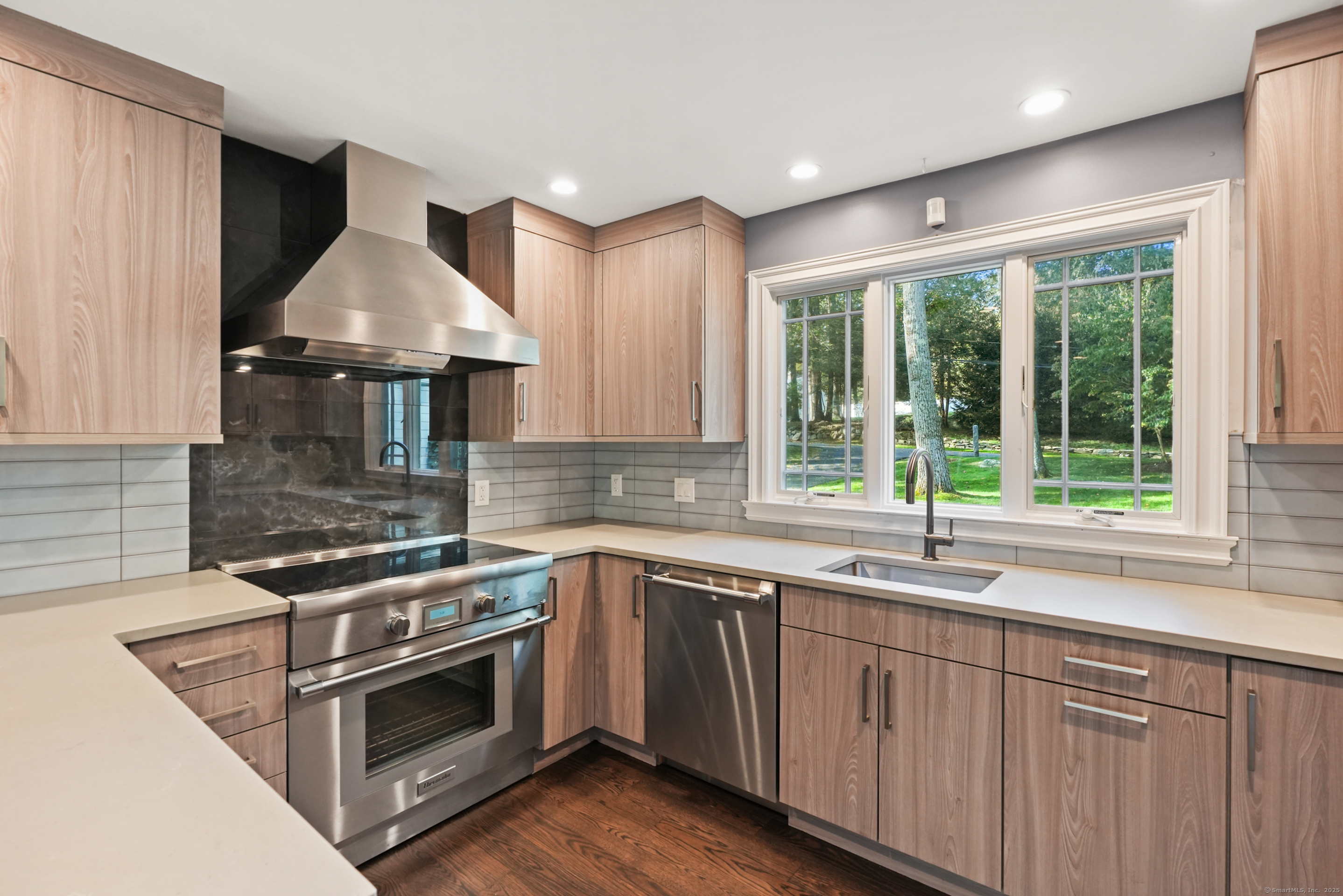81 Fox Ridge Road