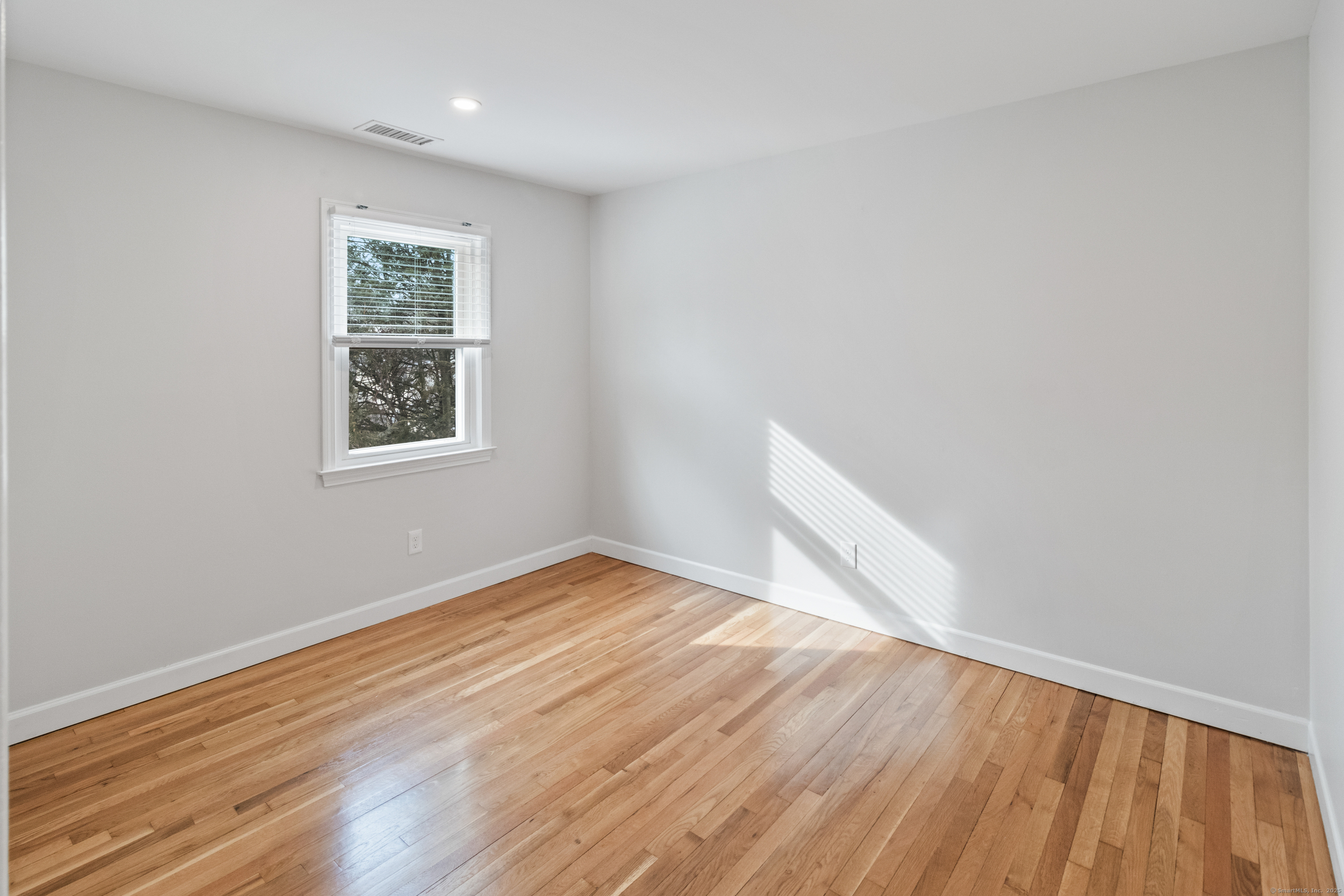 59 Clinton Avenue B