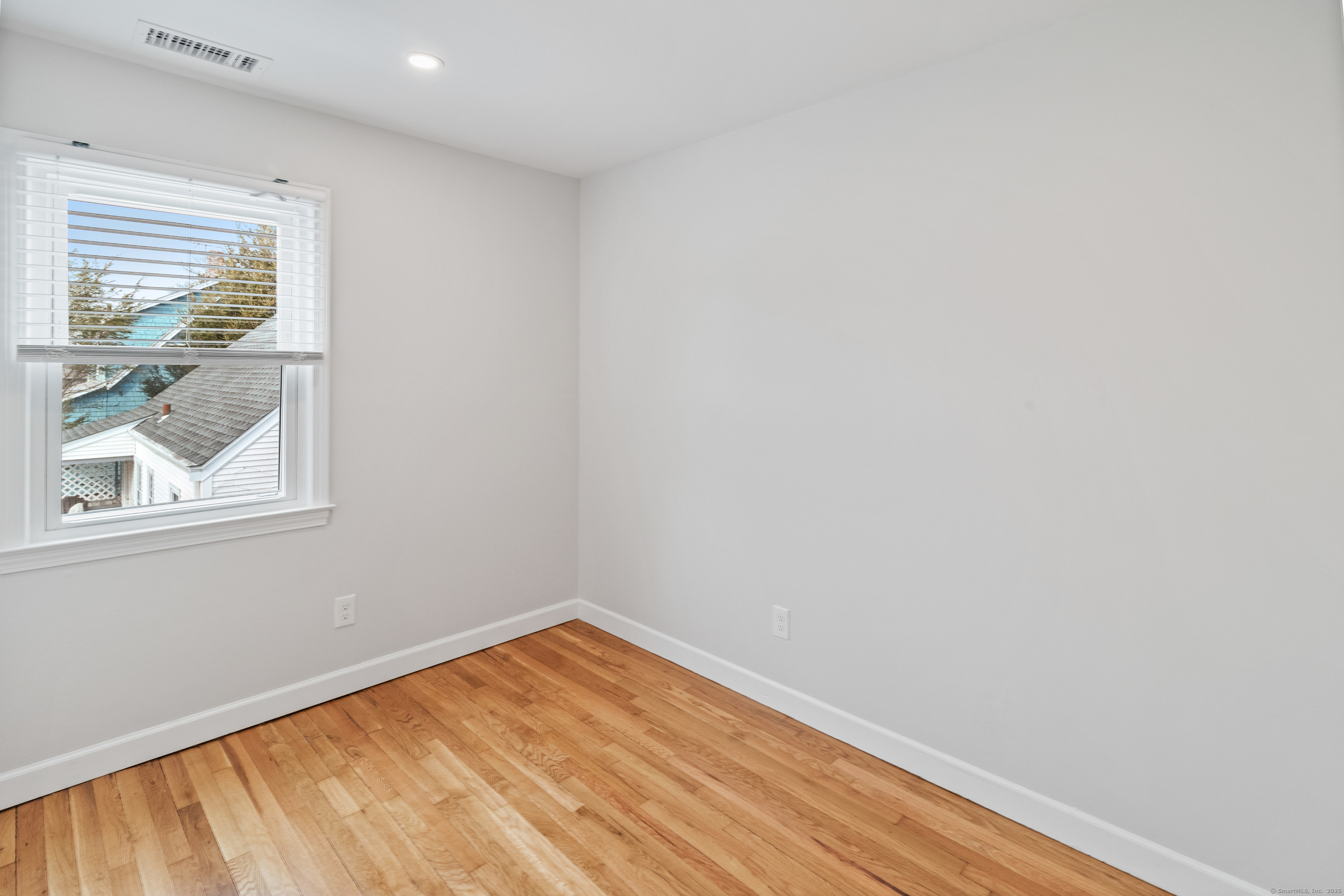 59 Clinton Avenue B