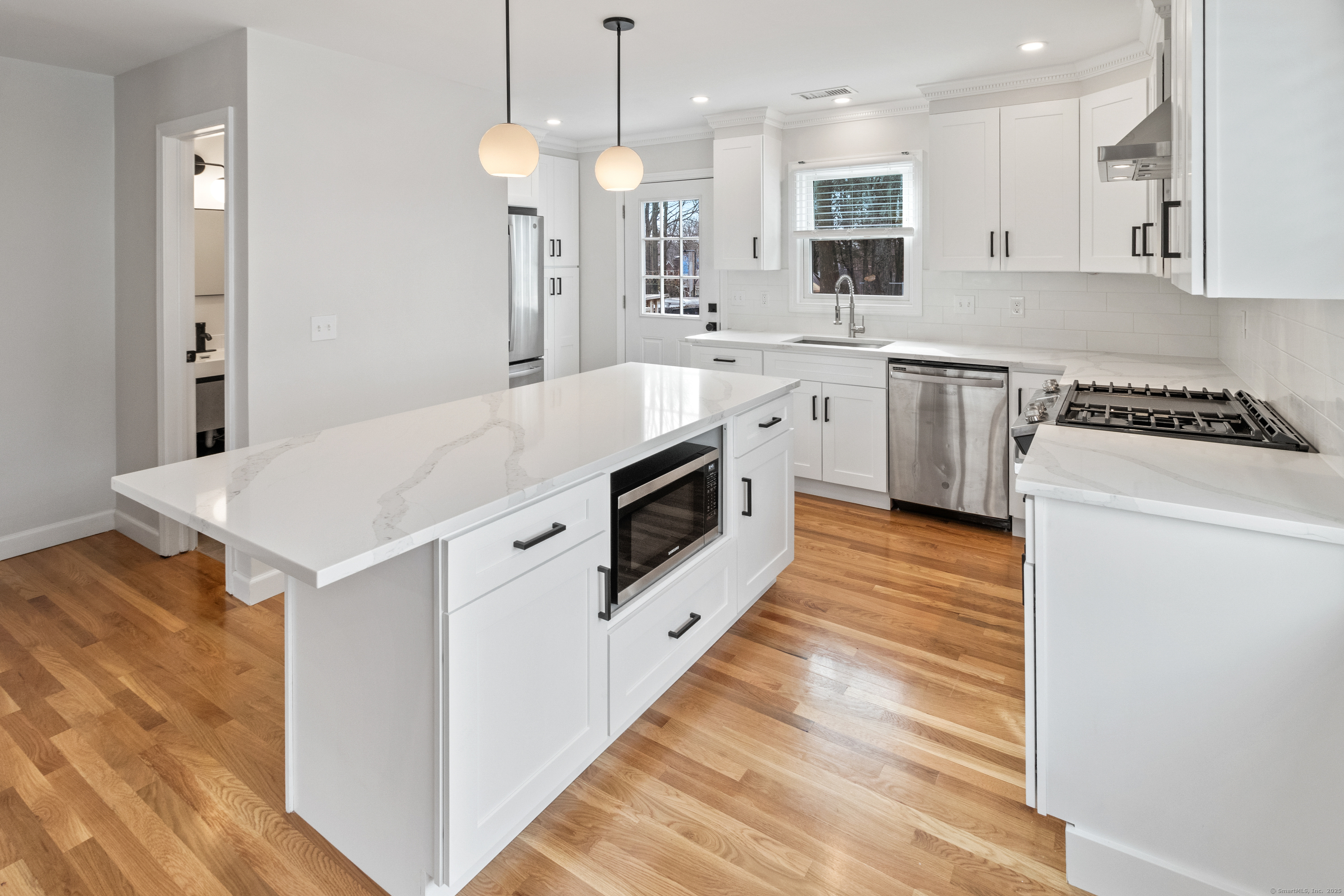 59 Clinton Avenue B