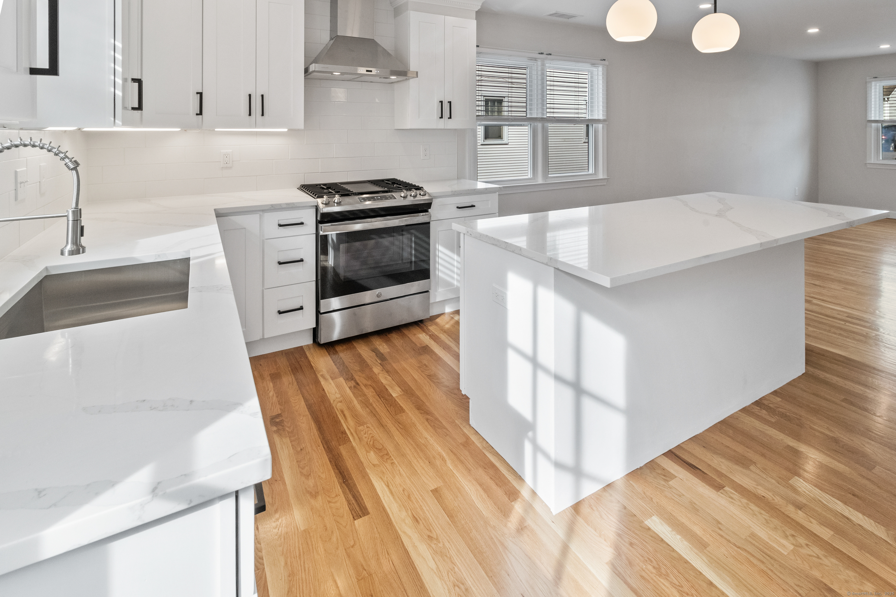 59 Clinton Avenue B
