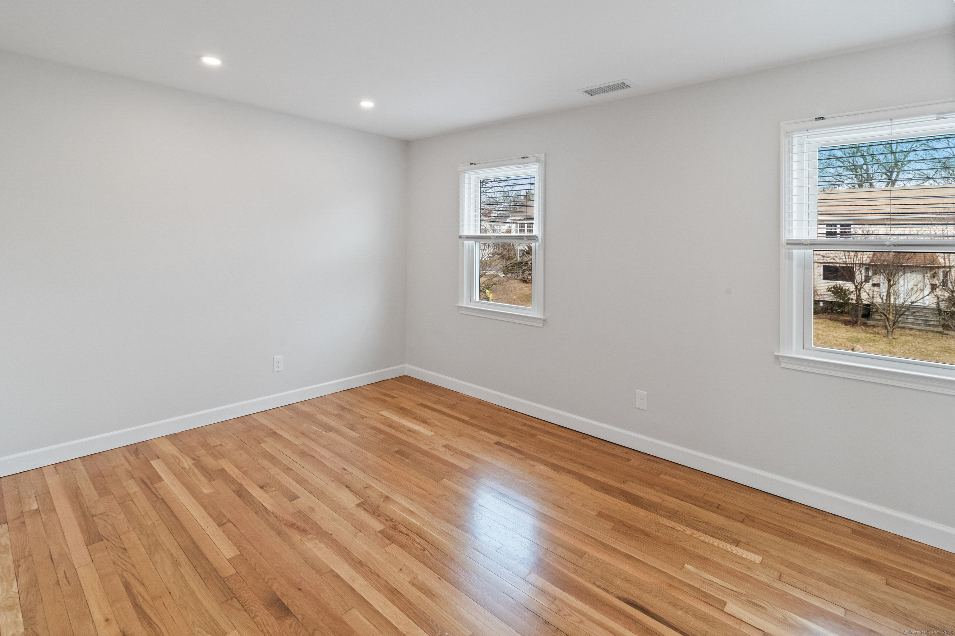 59 Clinton Avenue B