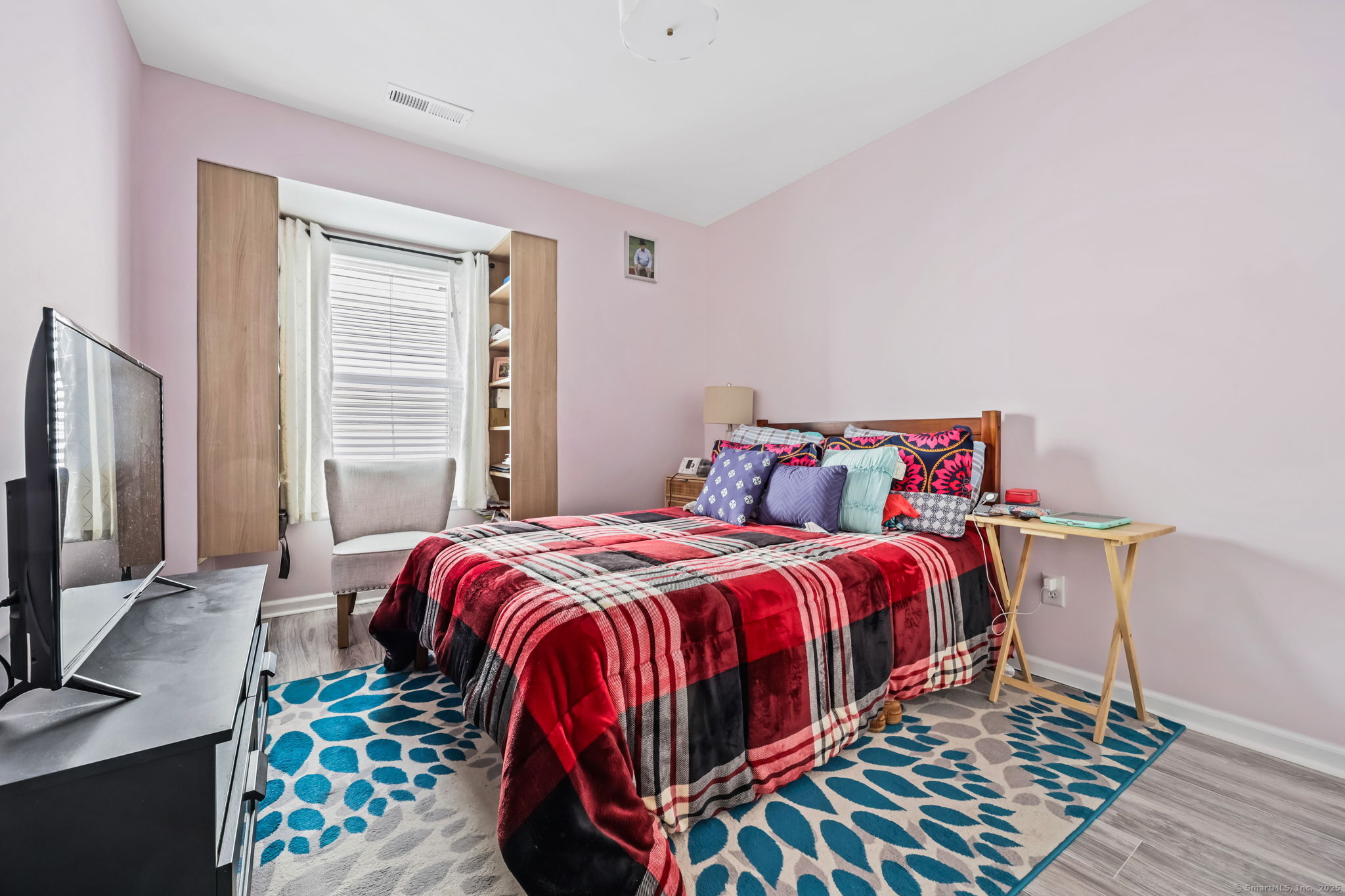 95 Columbus Place APT 6