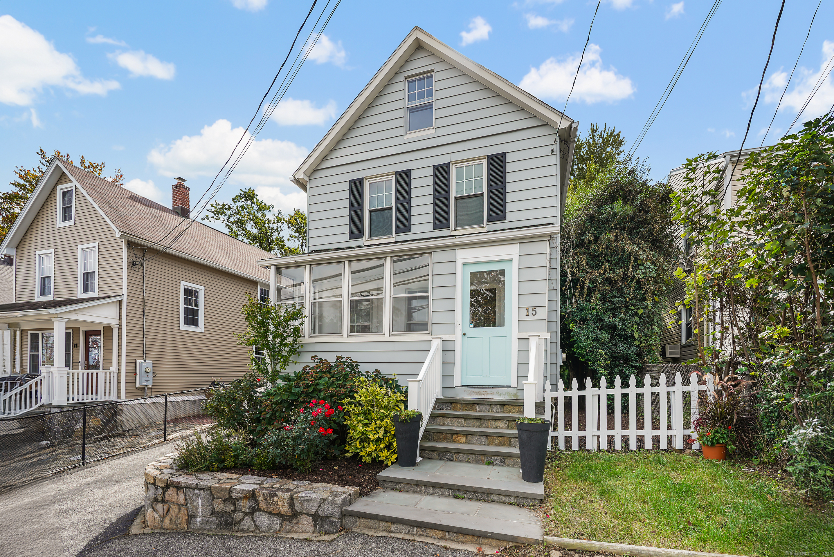 15 Mathews Street