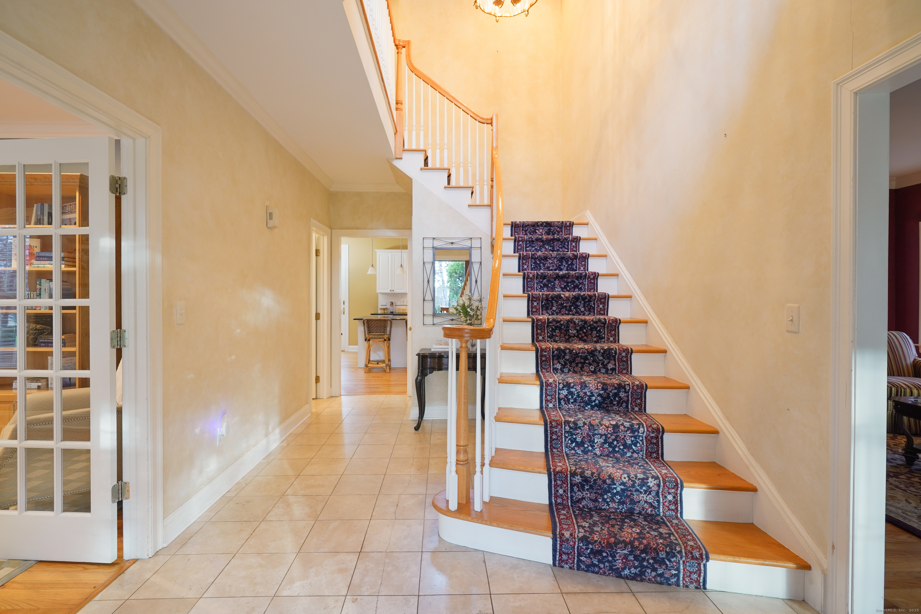 77 Fox Glen Drive