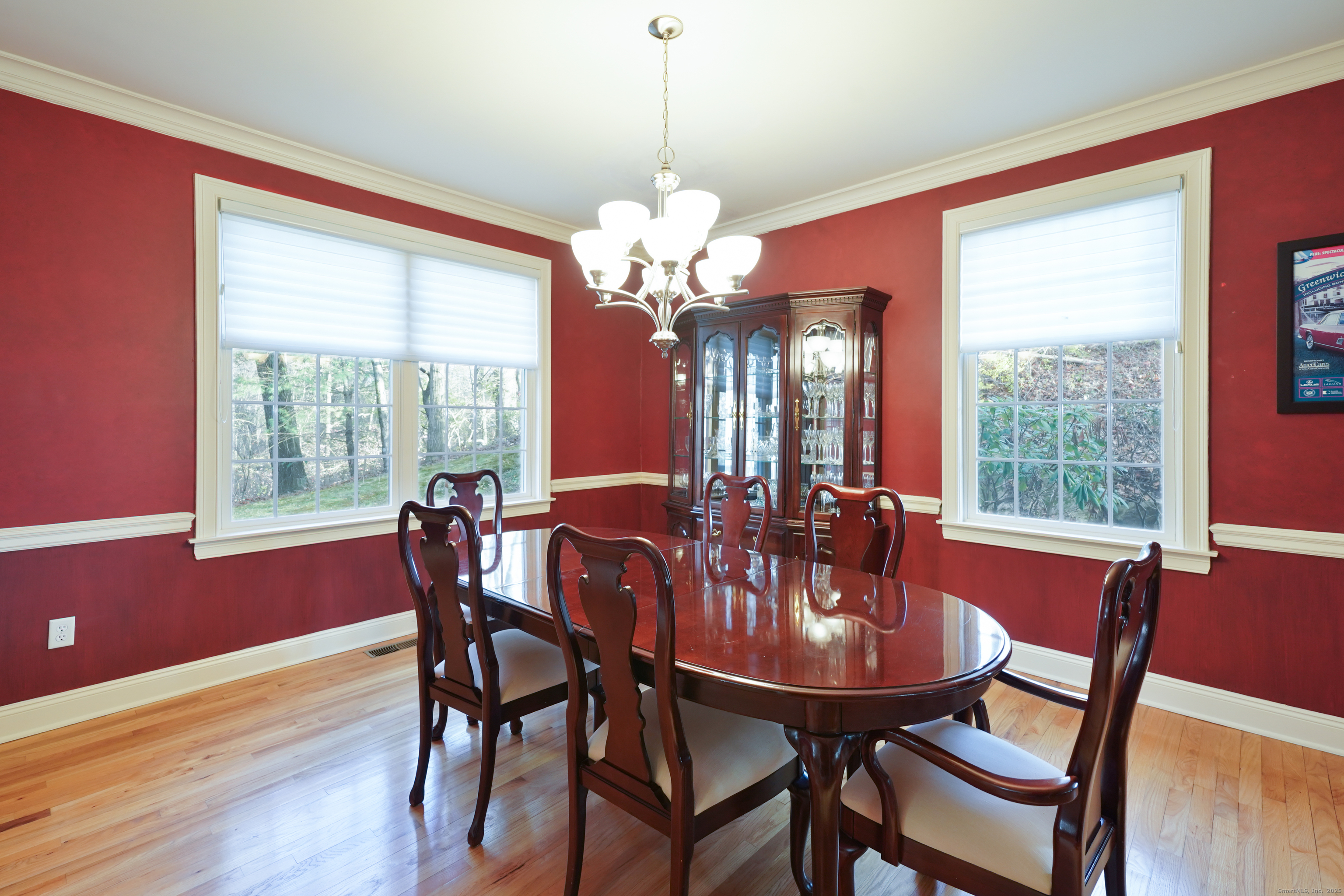 77 Fox Glen Drive