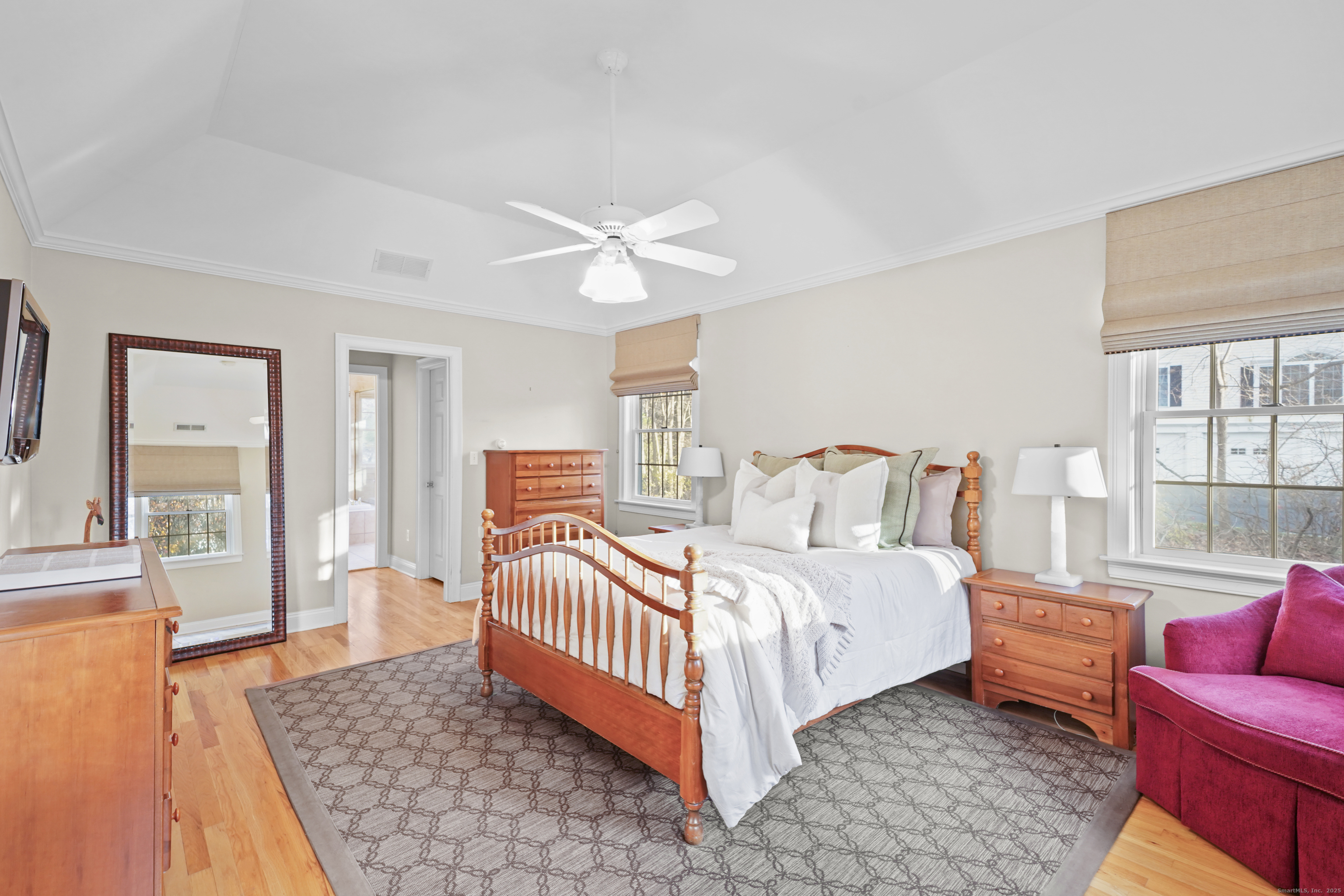 77 Fox Glen Drive