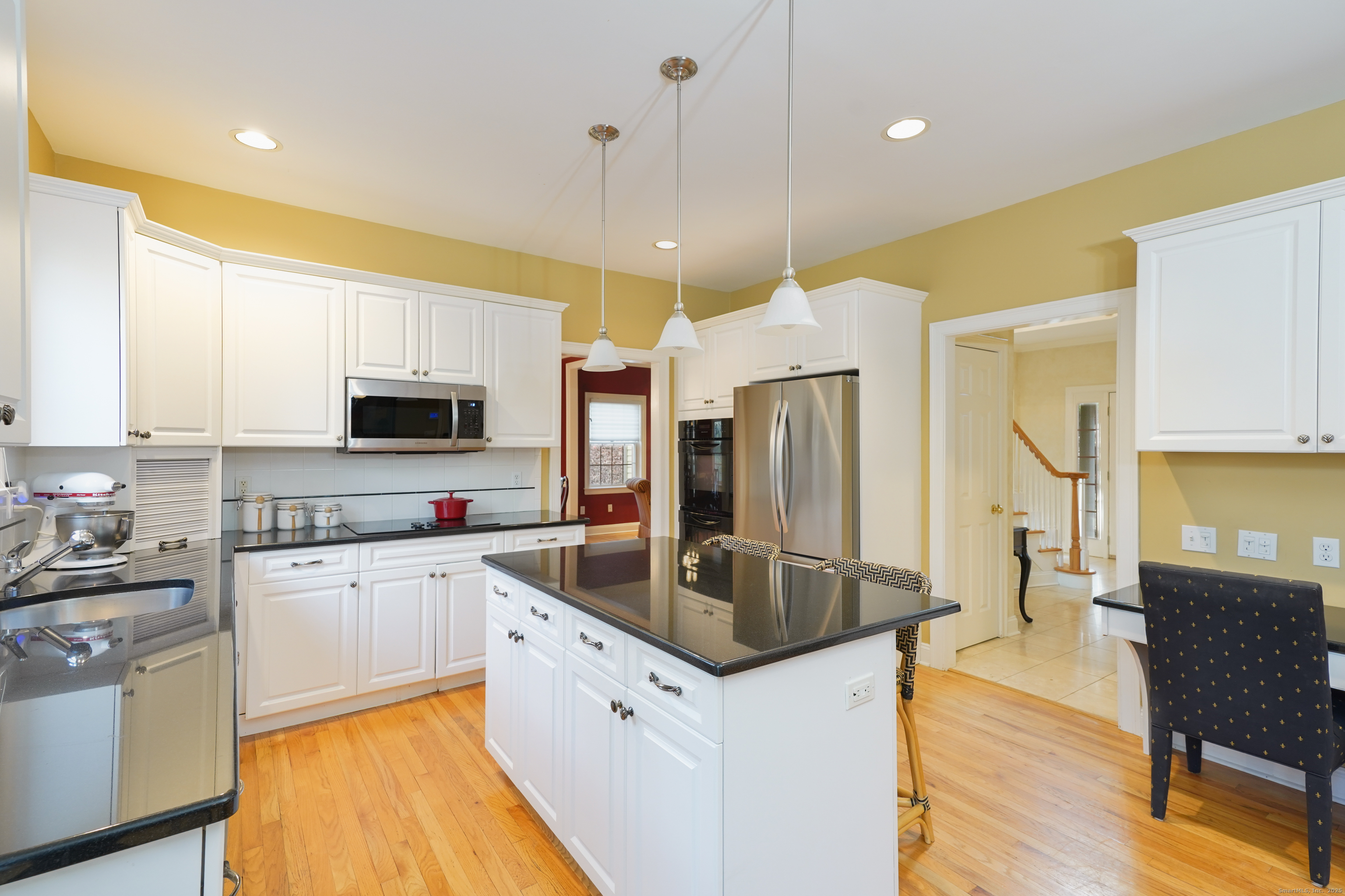 77 Fox Glen Drive
