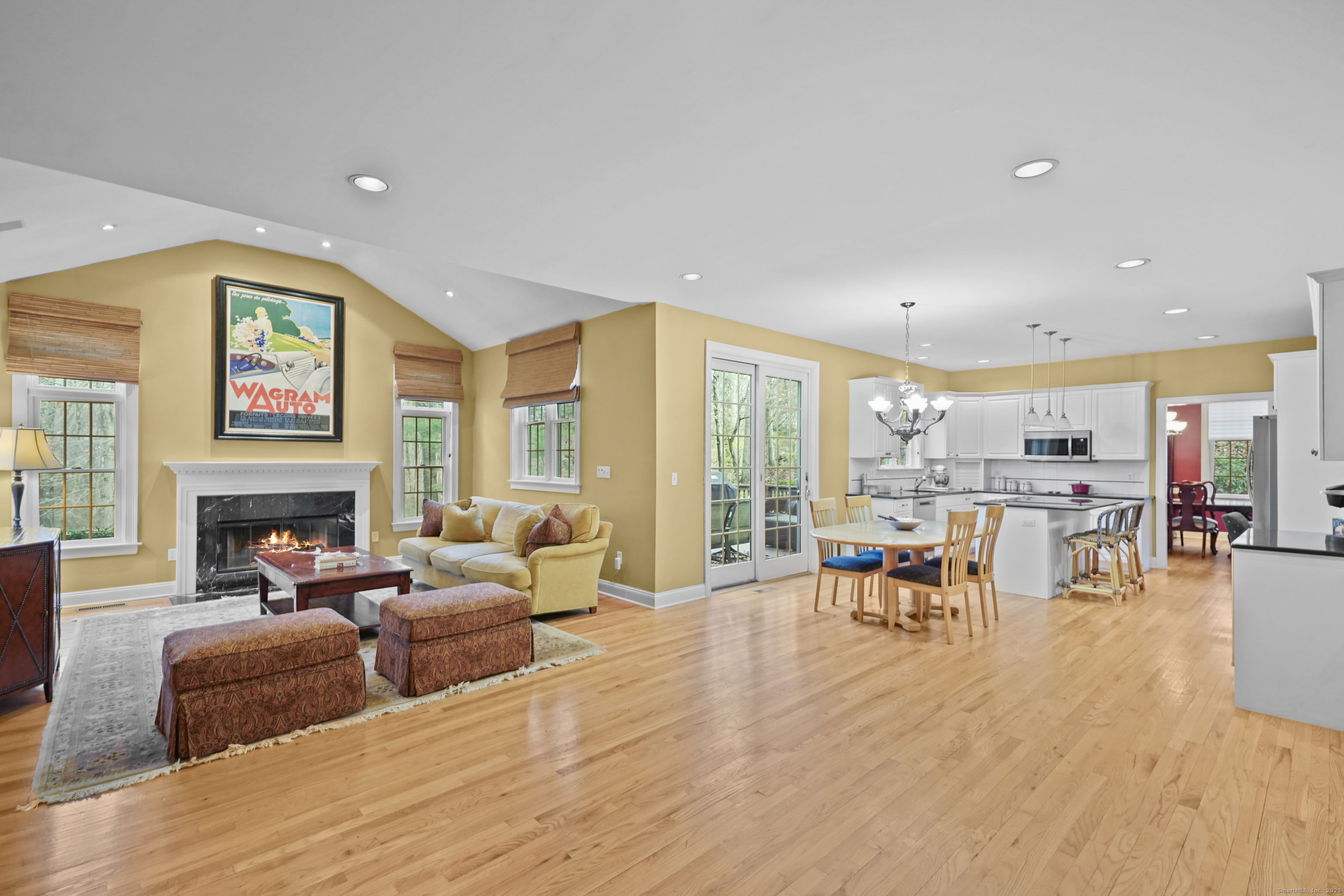 77 Fox Glen Drive