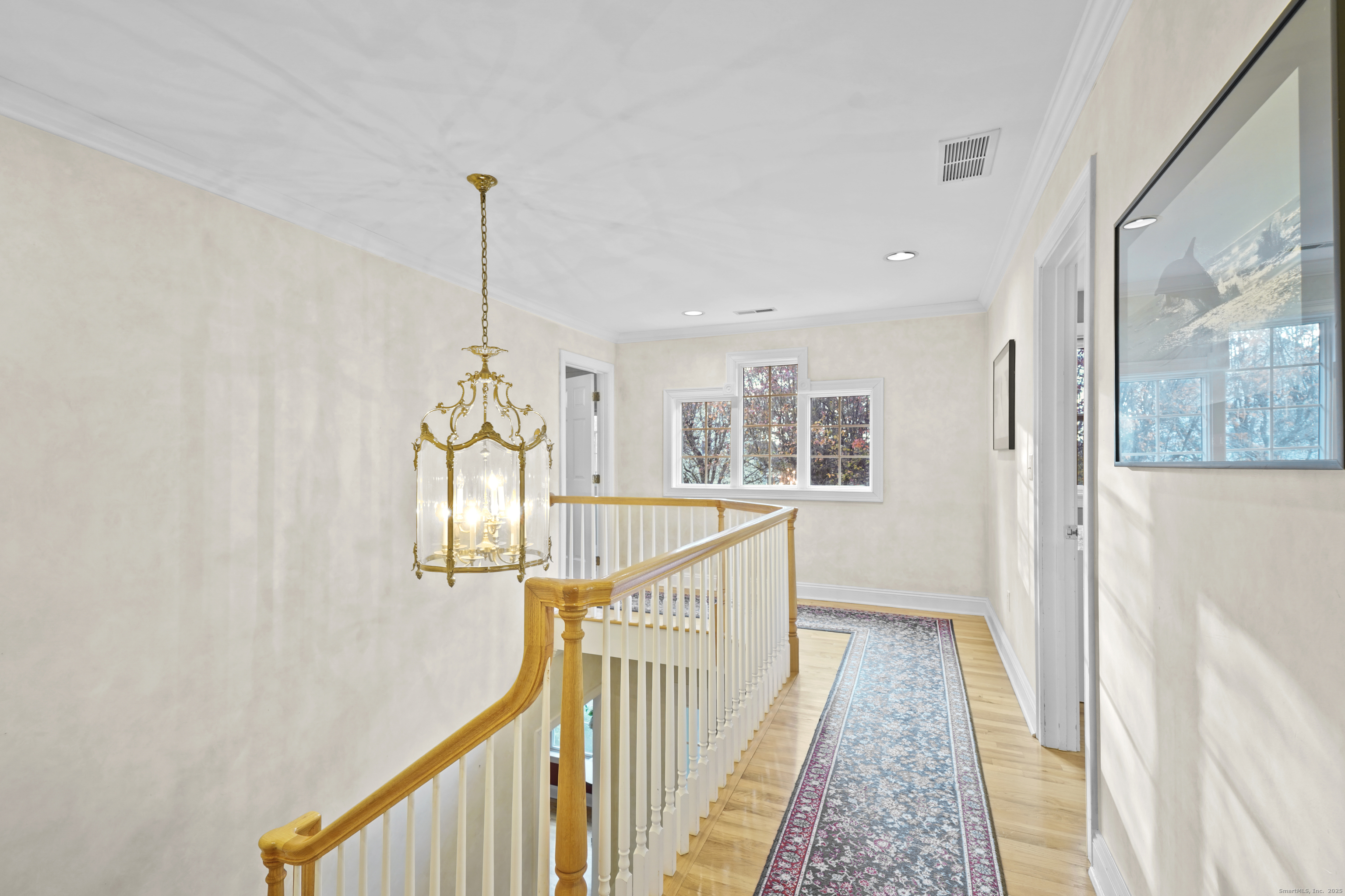77 Fox Glen Drive