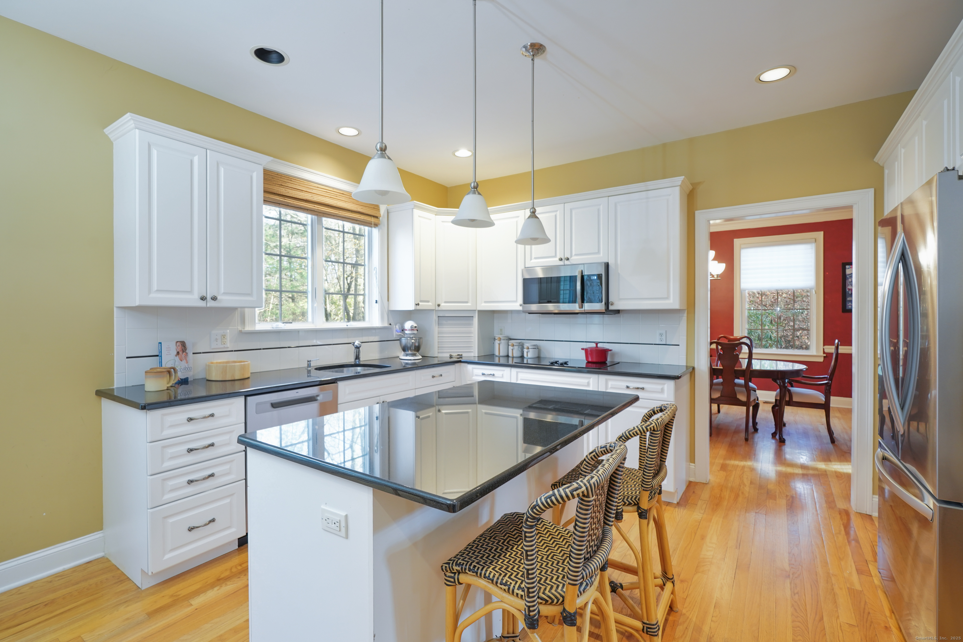 77 Fox Glen Drive