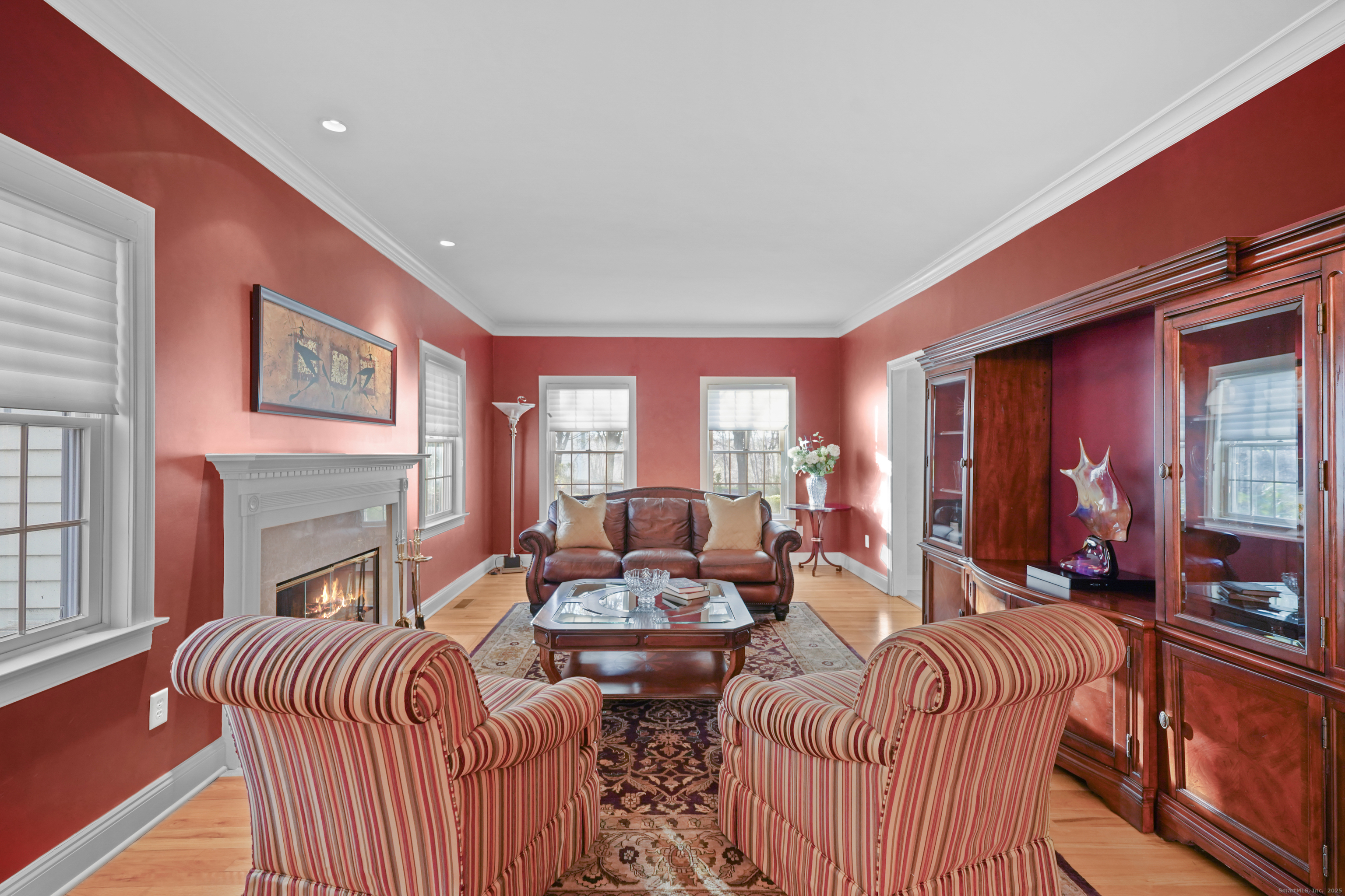 77 Fox Glen Drive