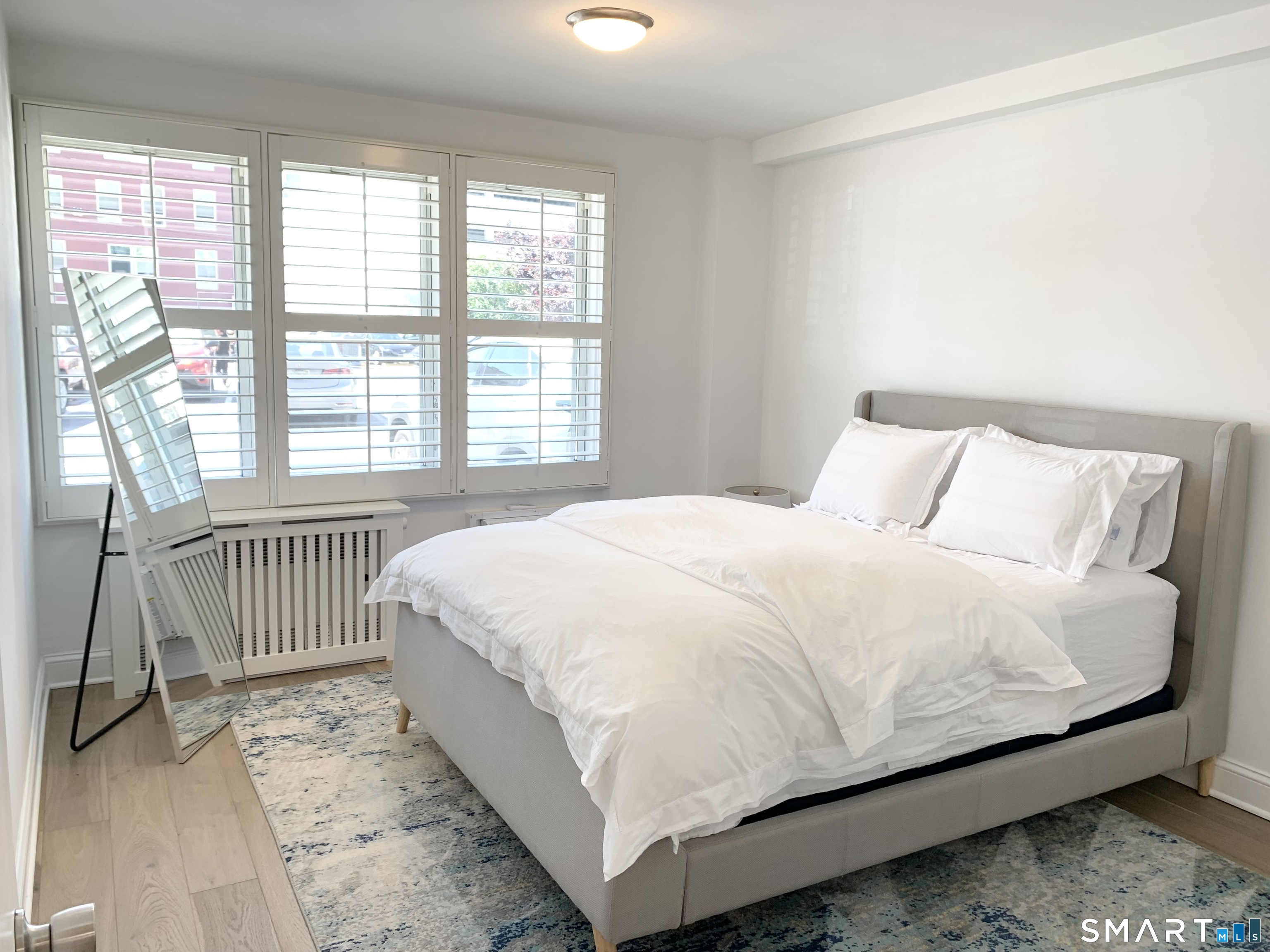 700 Summer Street APT 1M