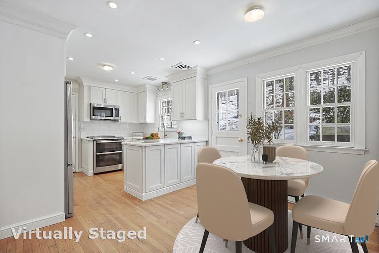 39 McIntosh Road