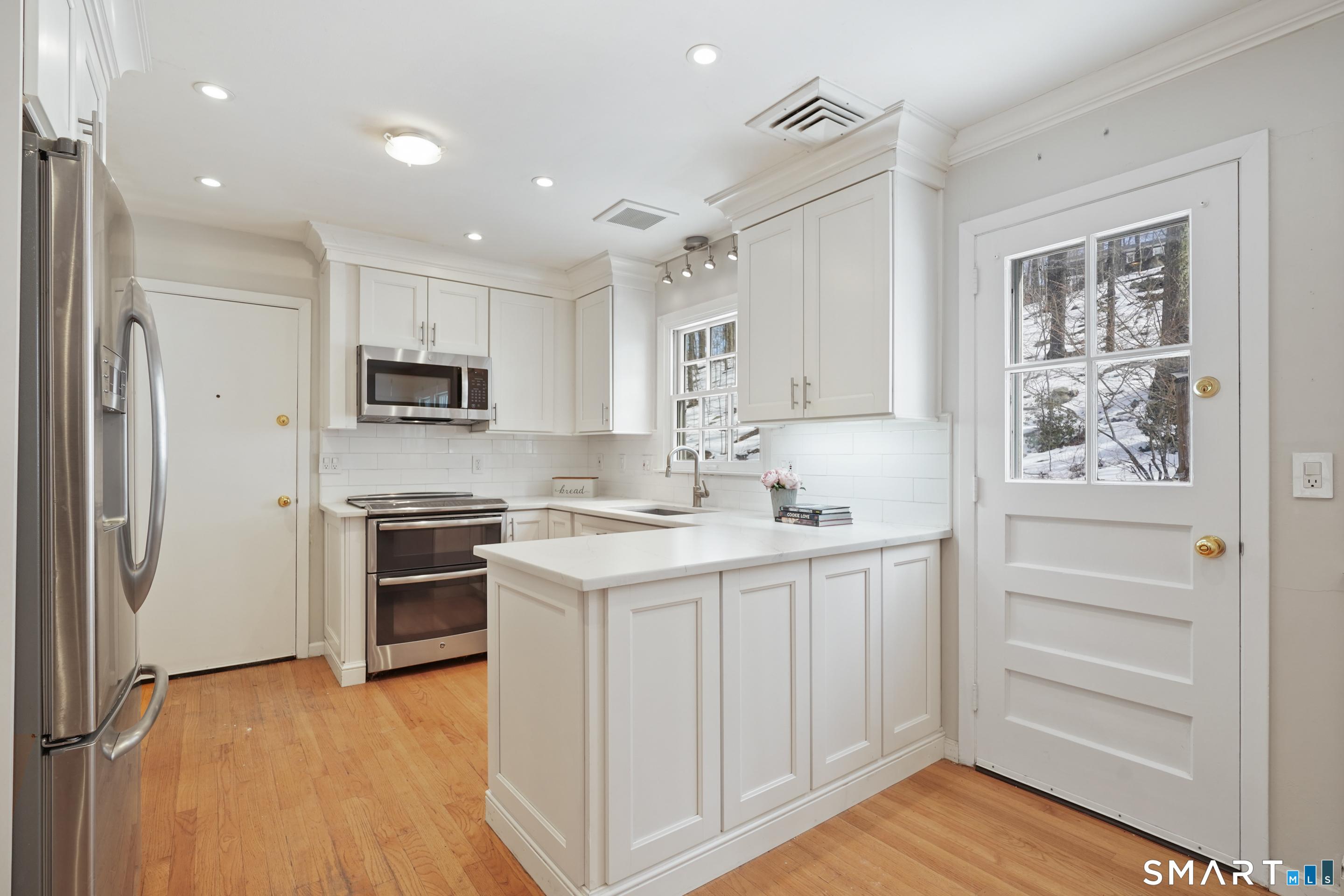 39 McIntosh Road