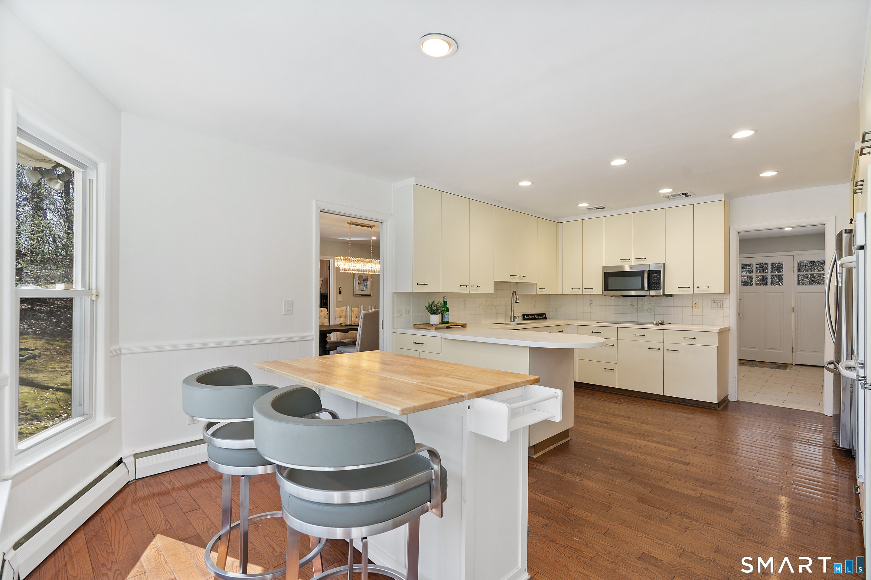 202 Fox Ridge Road