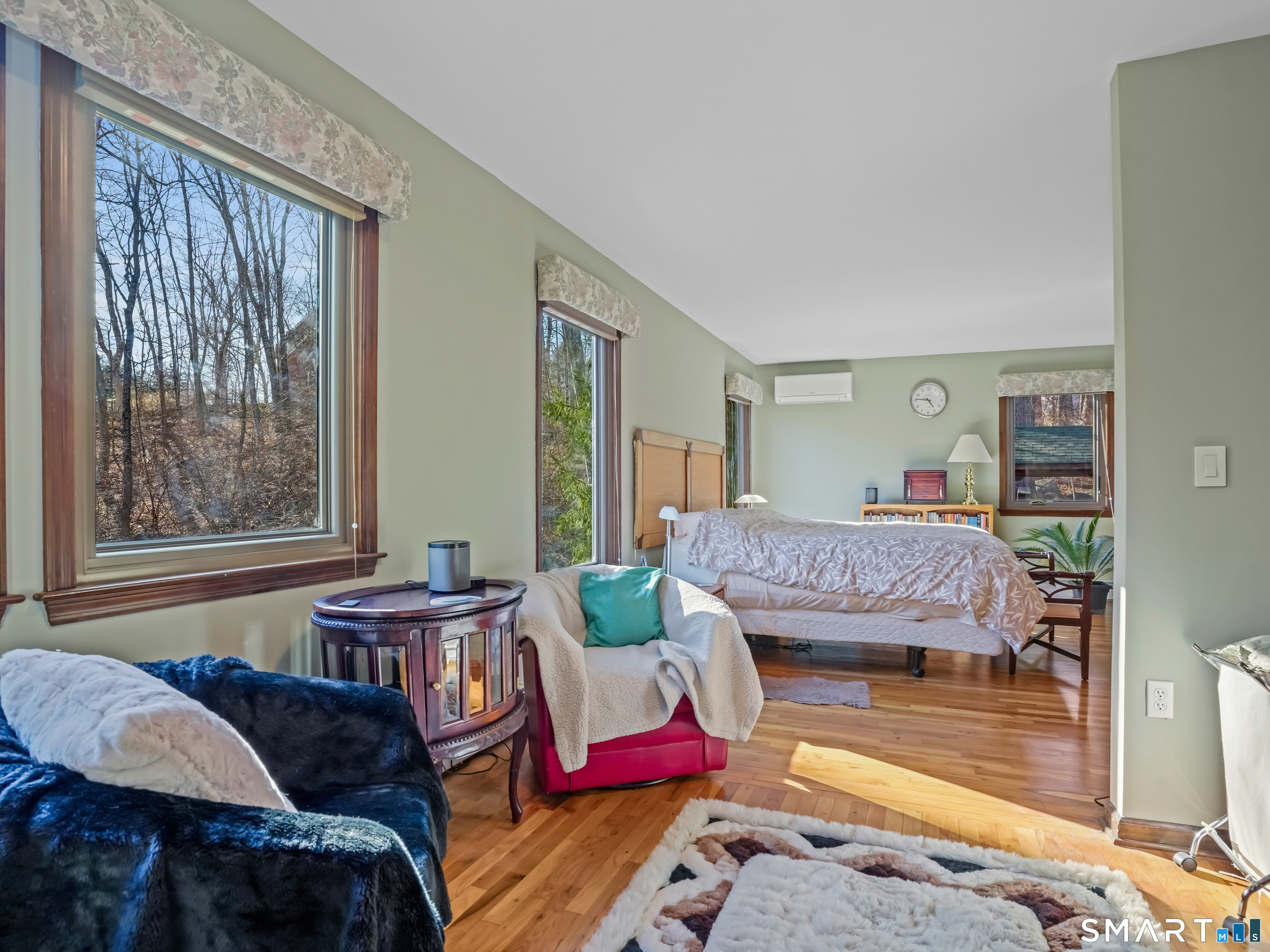 208 Cascade Road