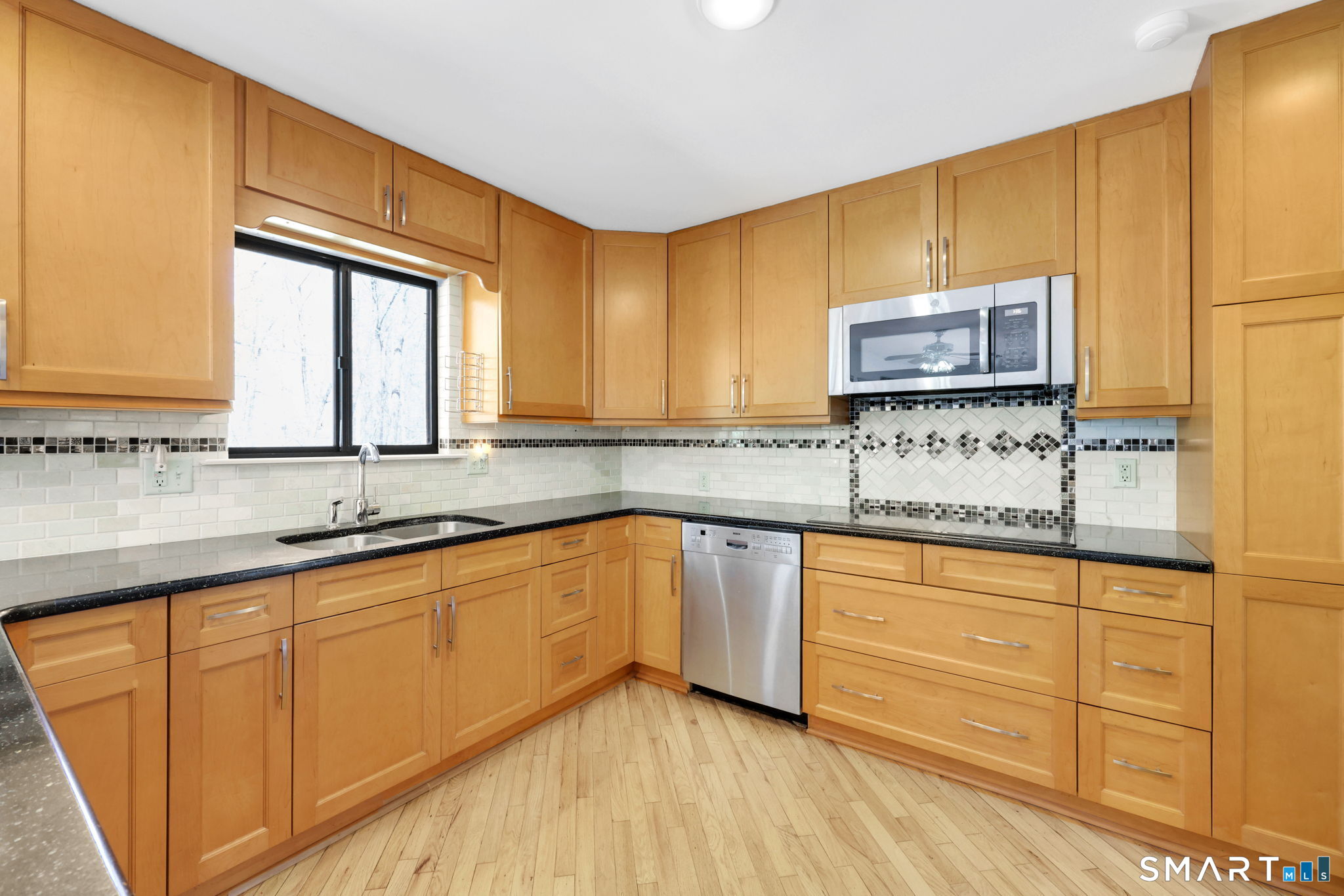 18 Ledgewood Road