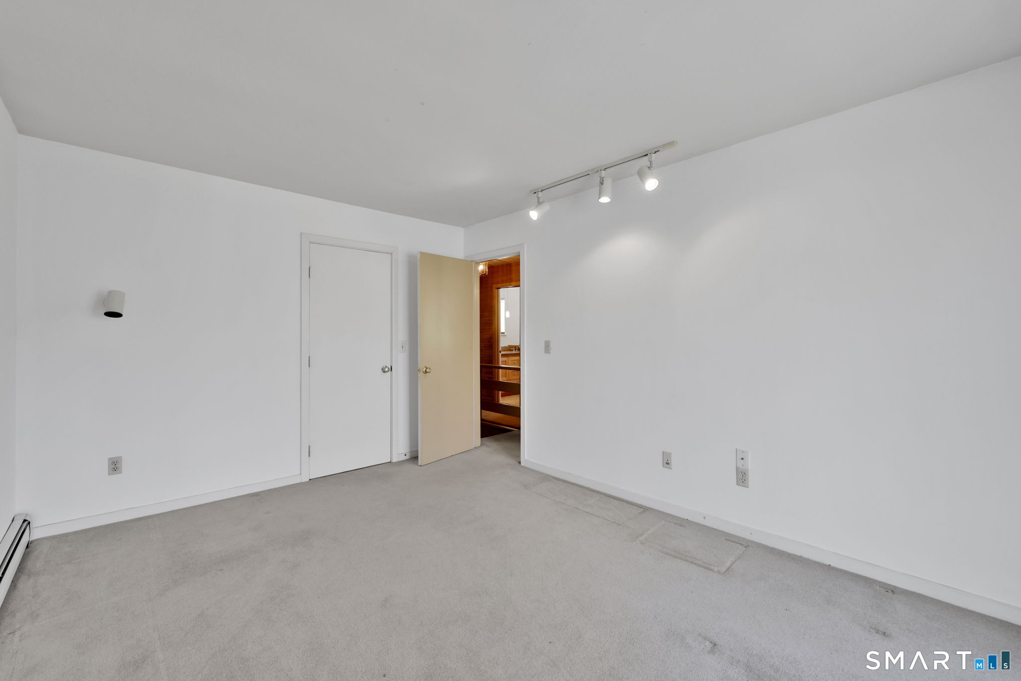 18 Ledgewood Road