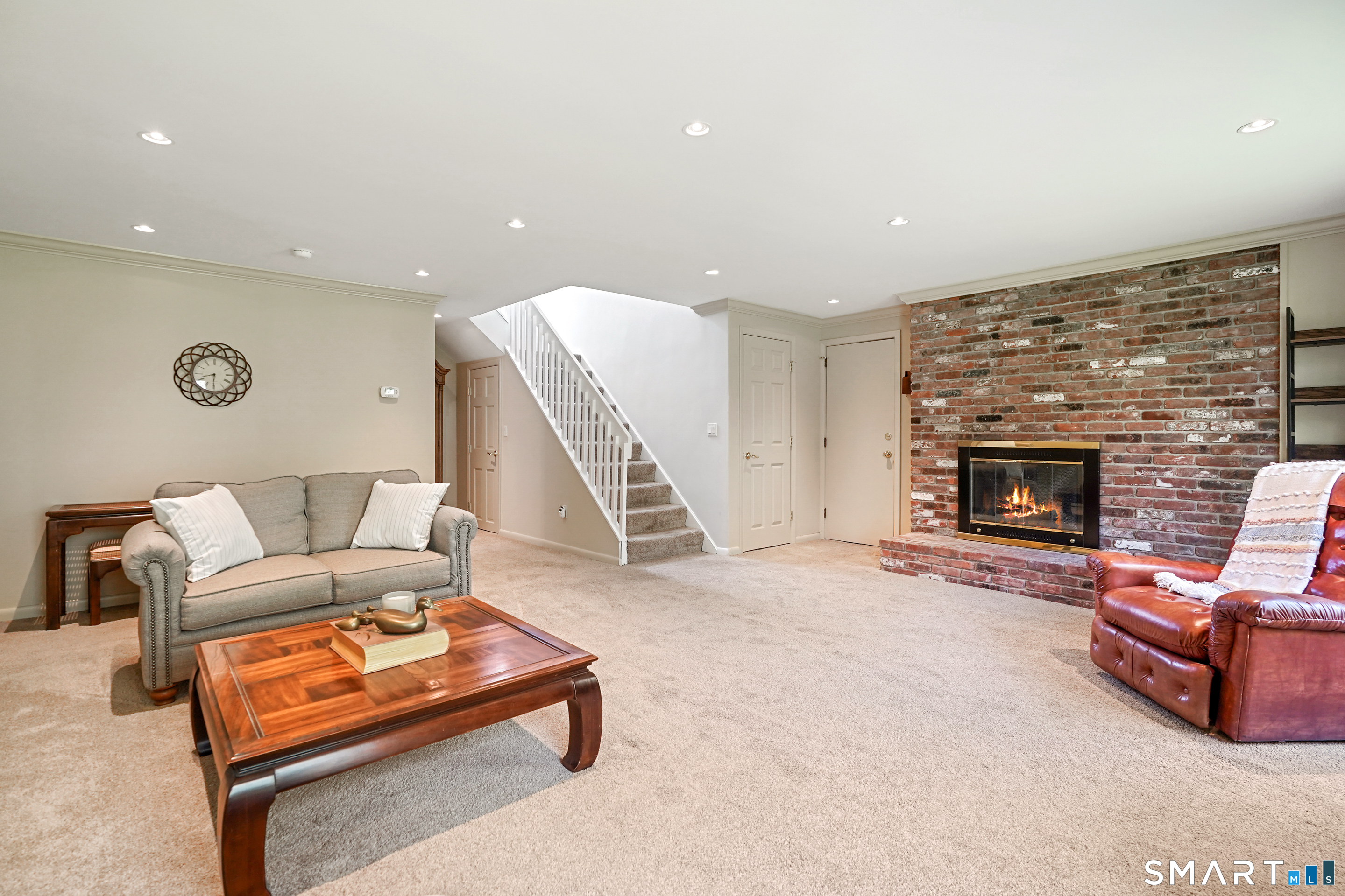 2525 Long Ridge Road