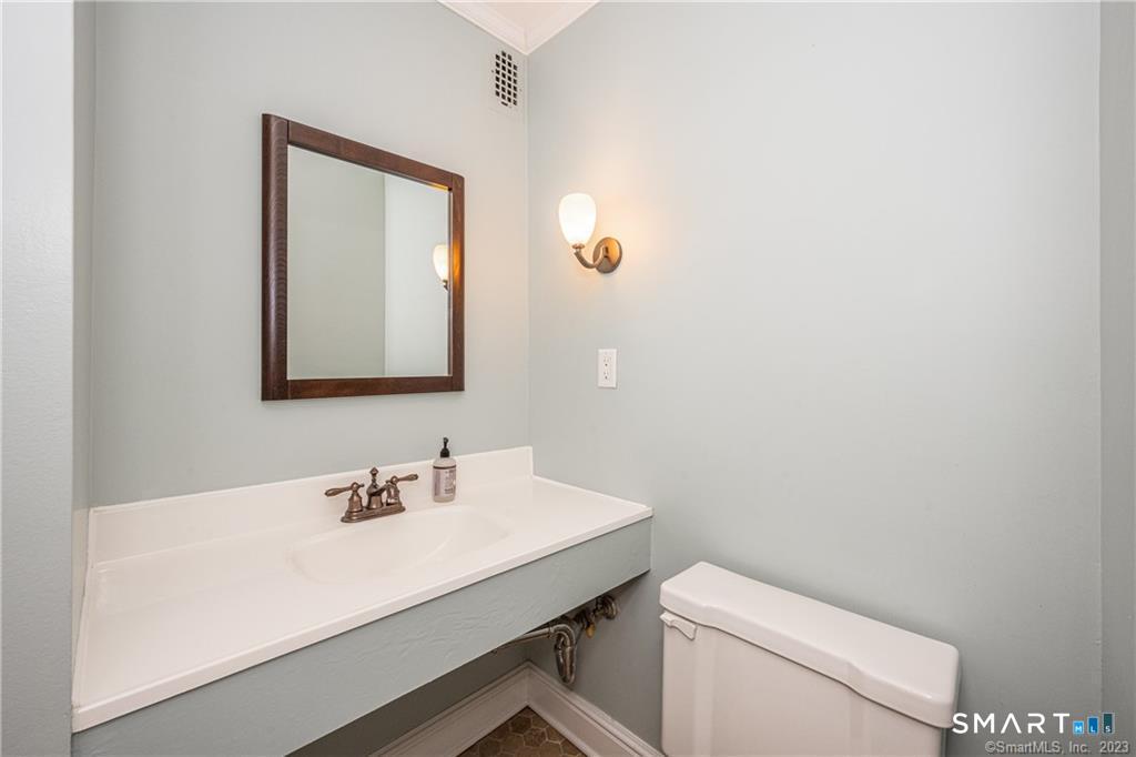 50 Glenbrook Road 6E