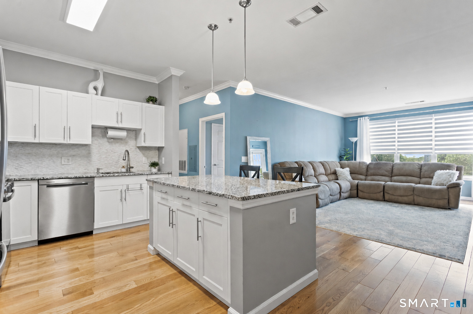 35 W Broad Street Unit: 305
