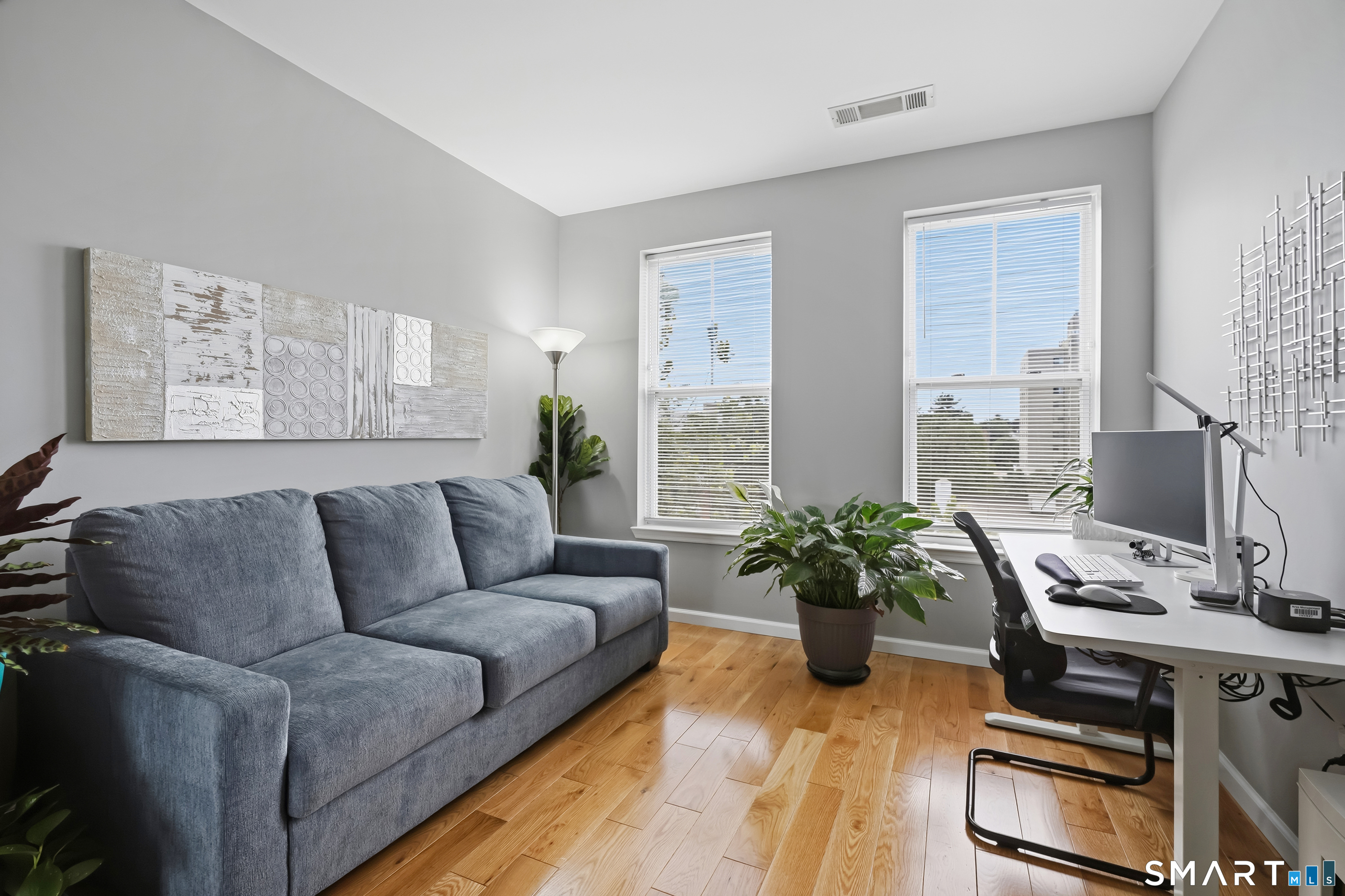 35 W Broad Street Unit: 305