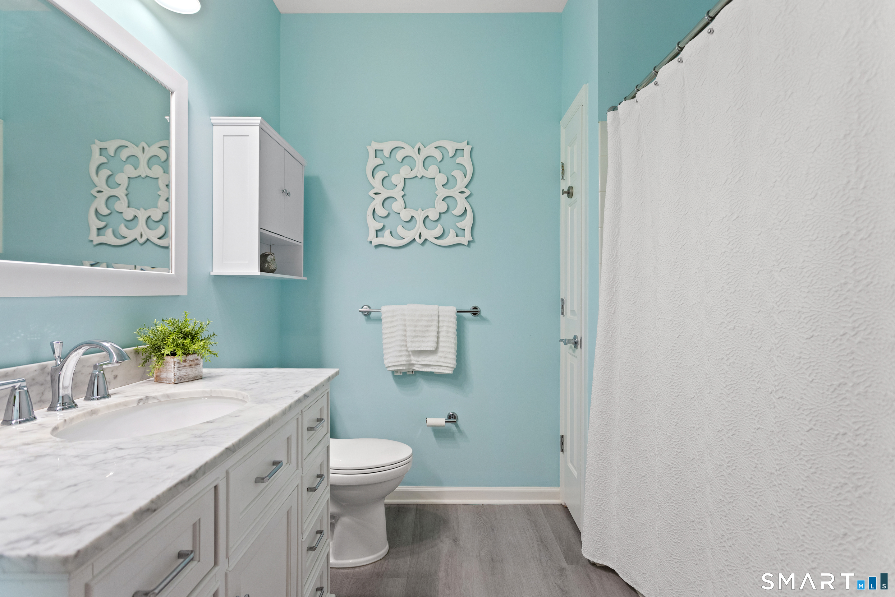 35 W Broad Street Unit: 305